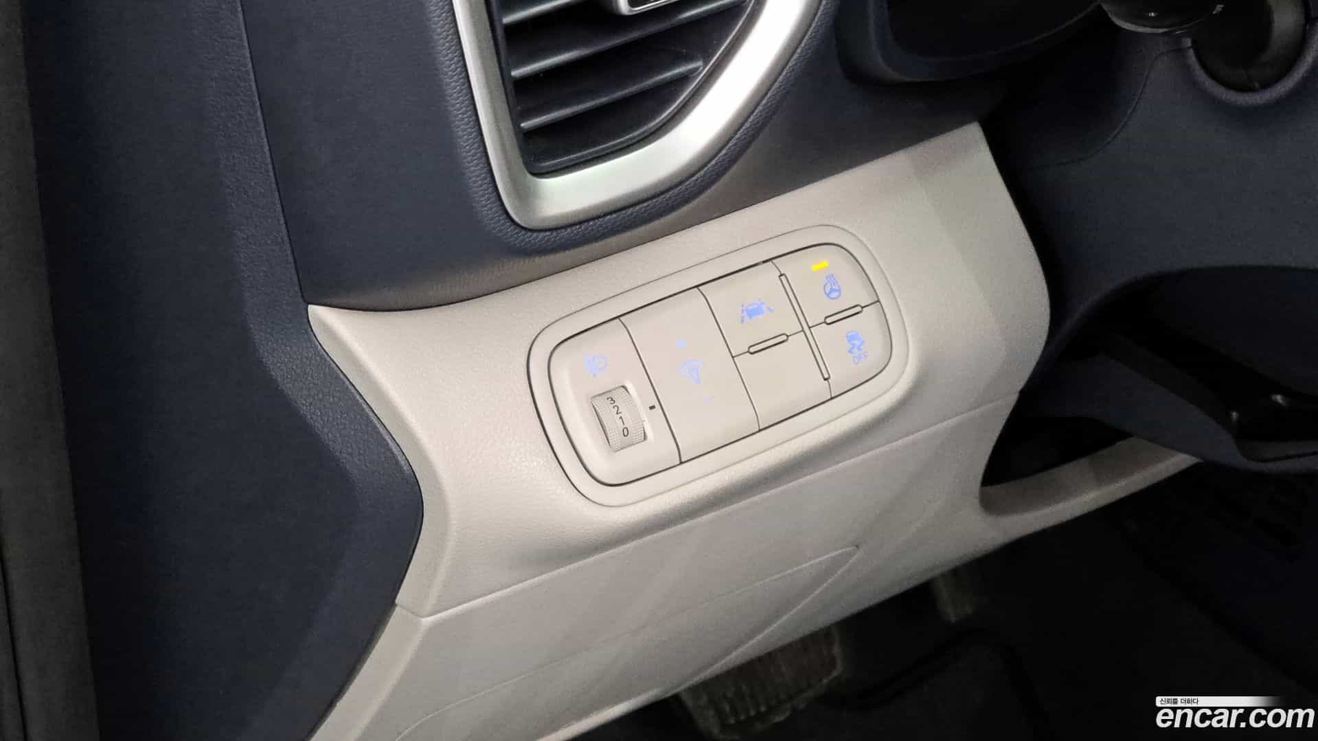 Venue Hyundai 2022.8-OPTION-018