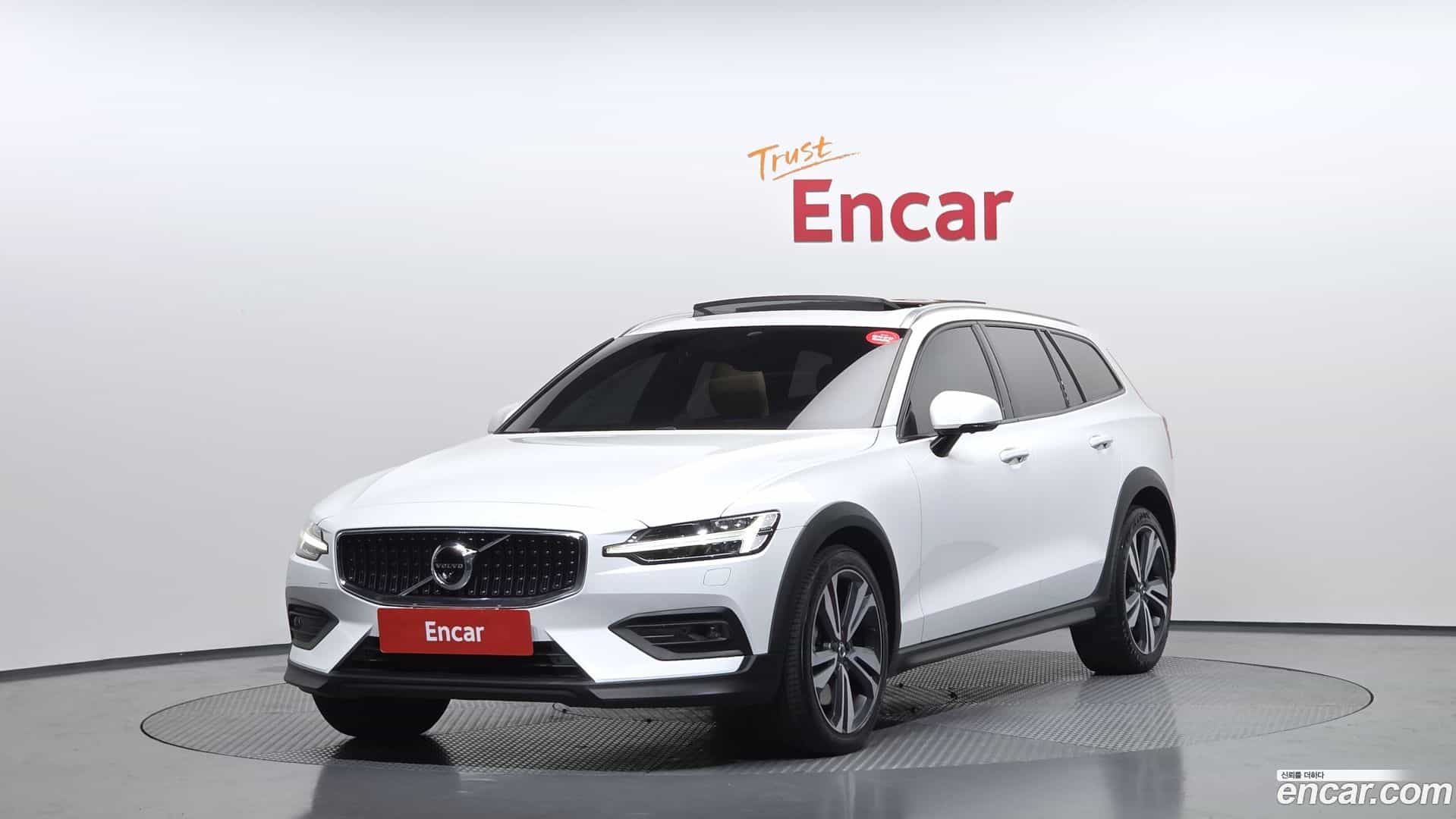 V60 Volvo 2020.8-OUTER-001