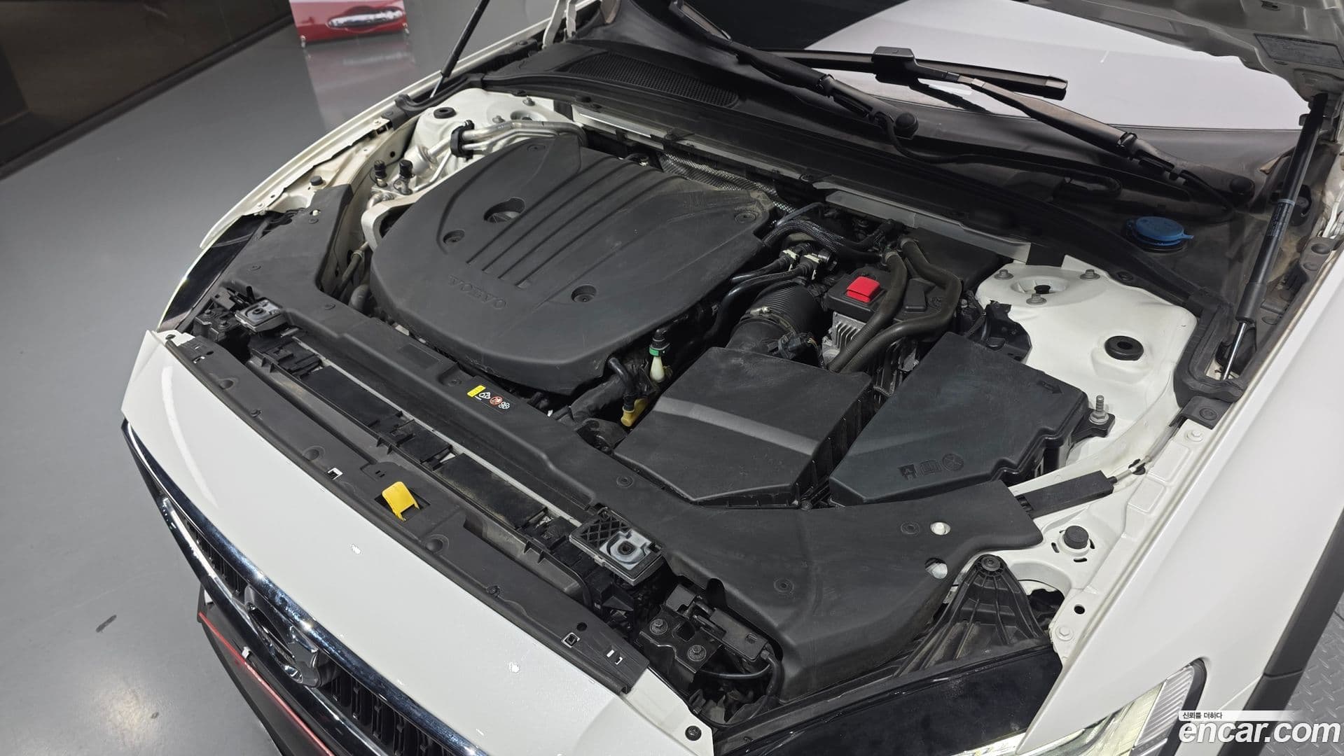 Main__Slider__Photo:V60 Volvo 2020.8-5