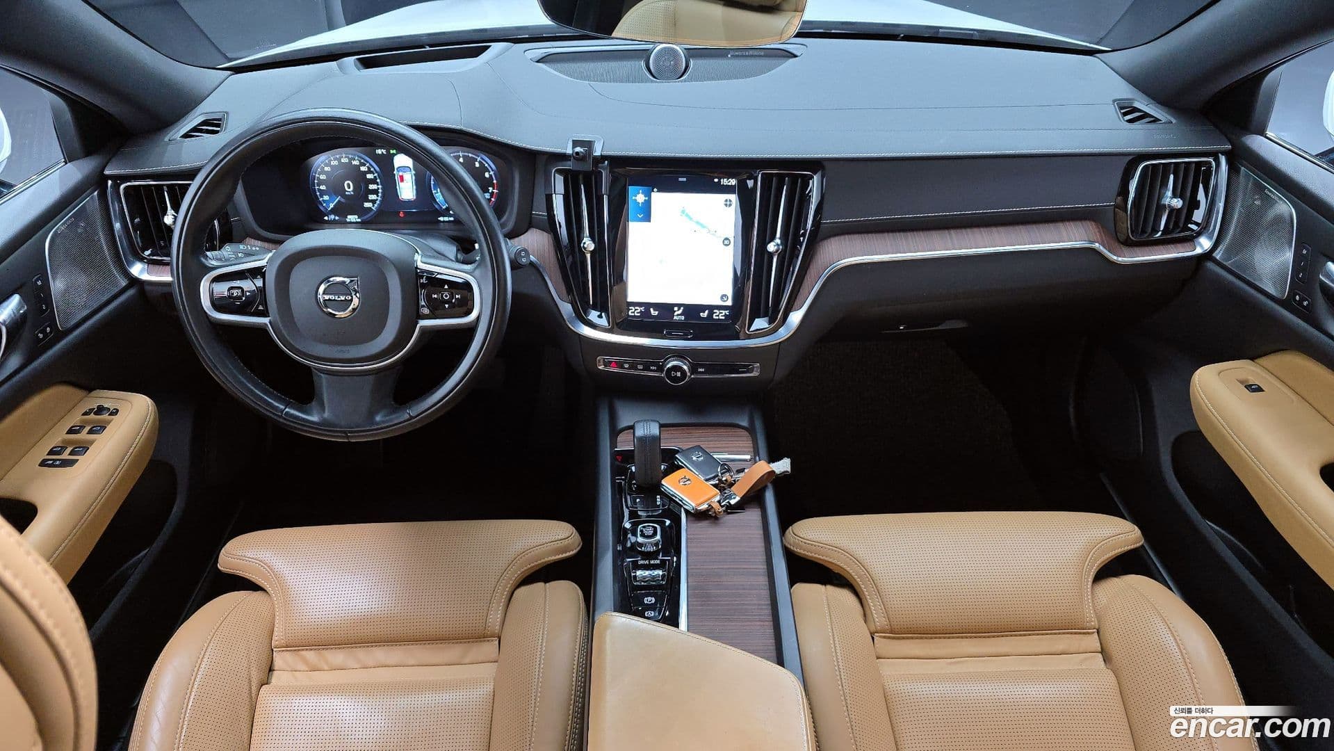 Main__Slider__Photo:V60 Volvo 2020.8-6