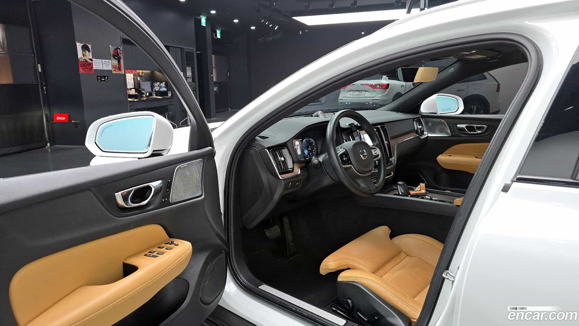 V60 Volvo 2020.8-INNER-010