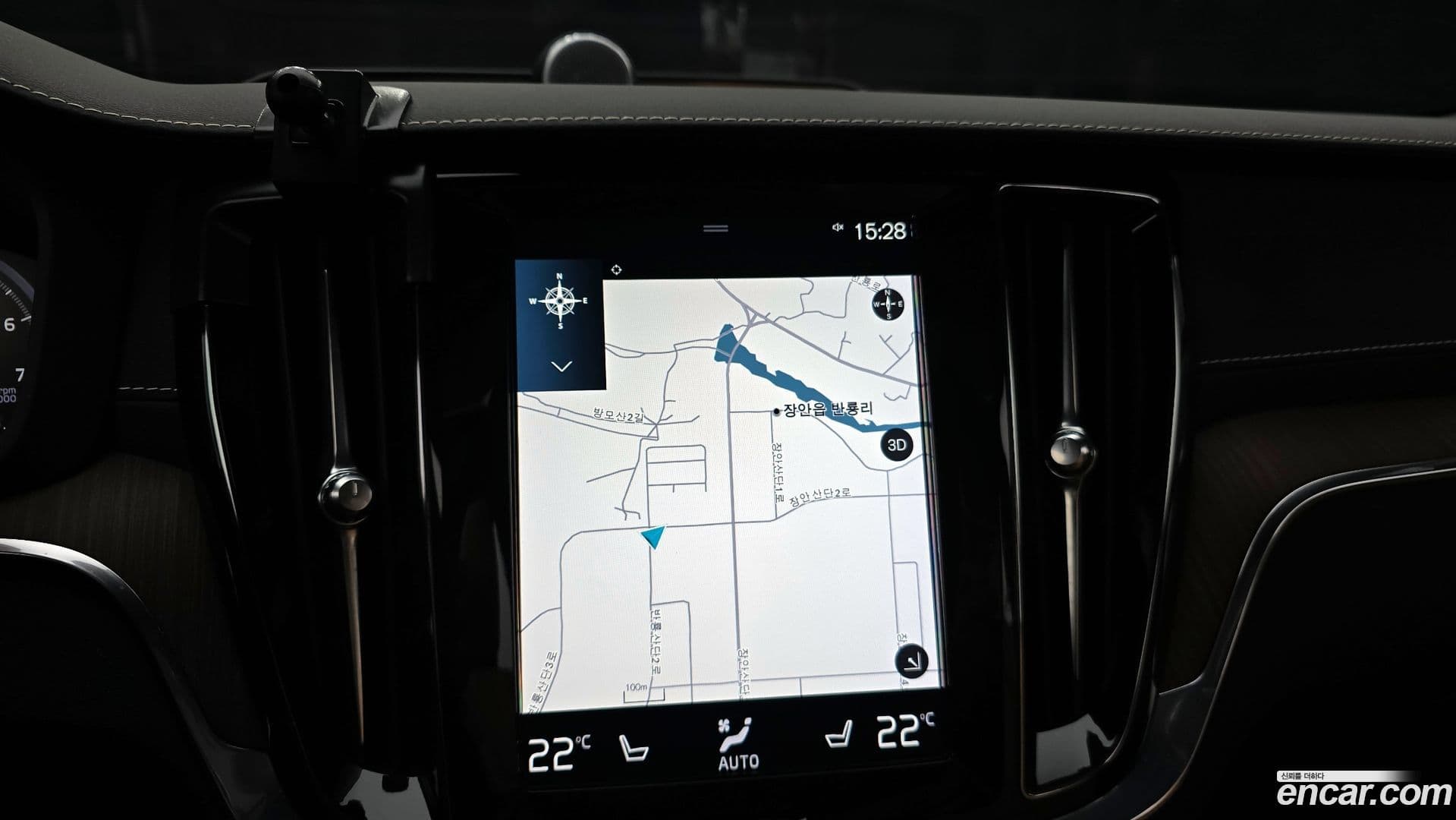 Main__Slider__Photo:V60 Volvo 2020.8-15