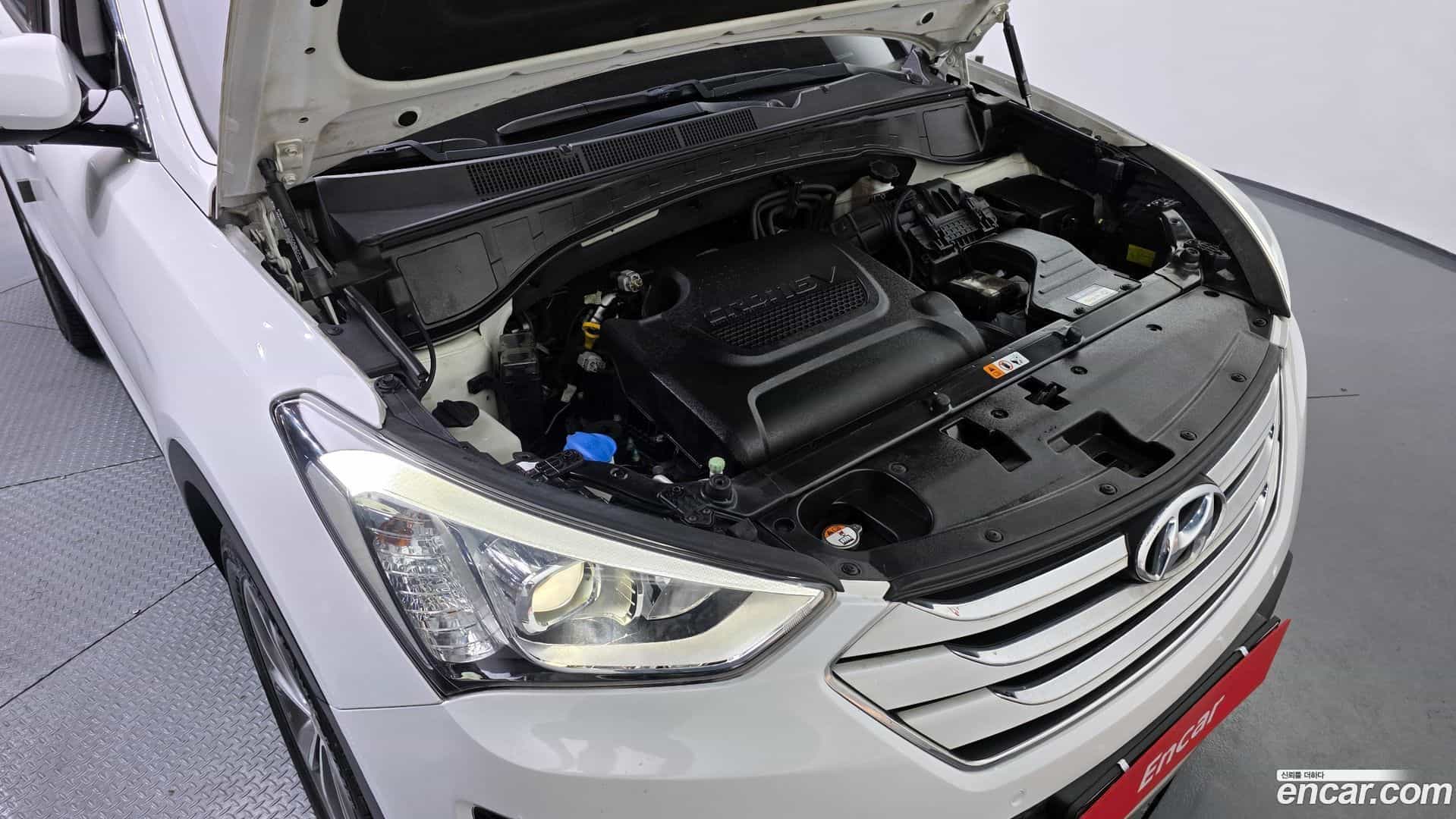 Santafe Hyundai 2014.2-OUTER-006