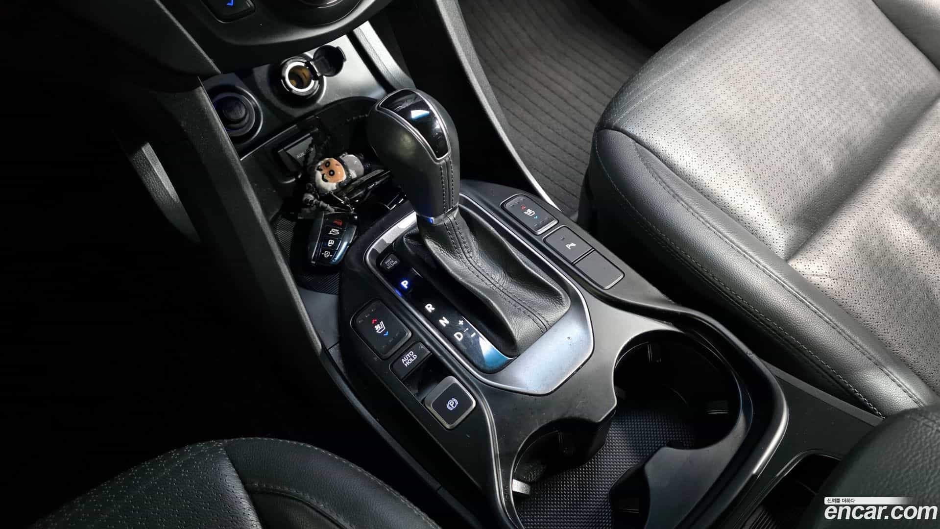 Santafe Hyundai 2014.2-INNER-009