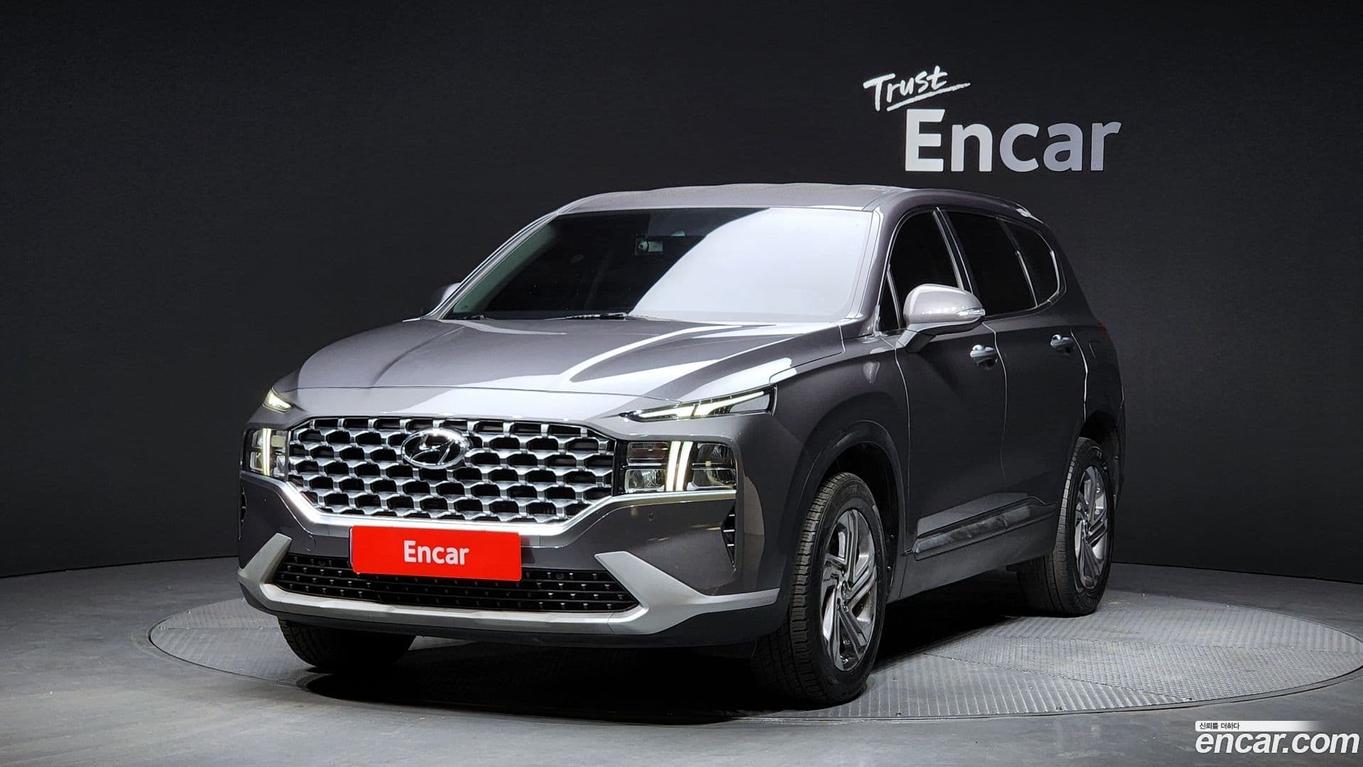 Main__Slider__Photo:Santafe Hyundai 2021.2-0