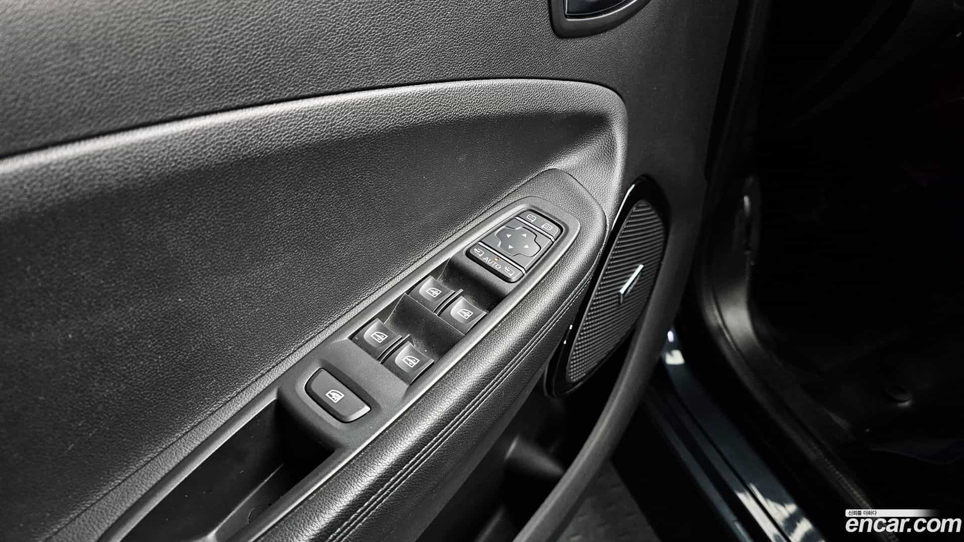 Zoe Renault-KoreaSamsung 2021.5-OPTION-017