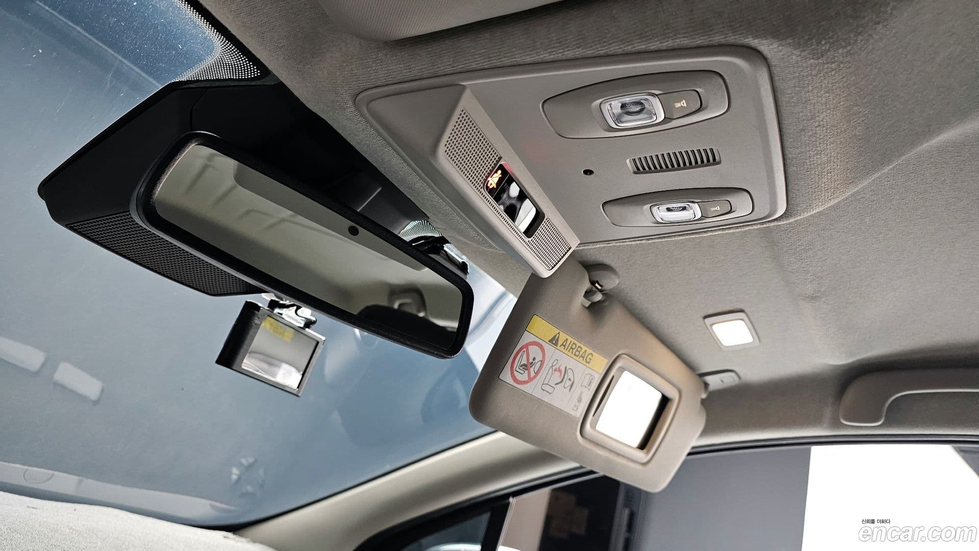 Main__Slider__Photo:Zoe Renault-KoreaSamsung 2021.5-18