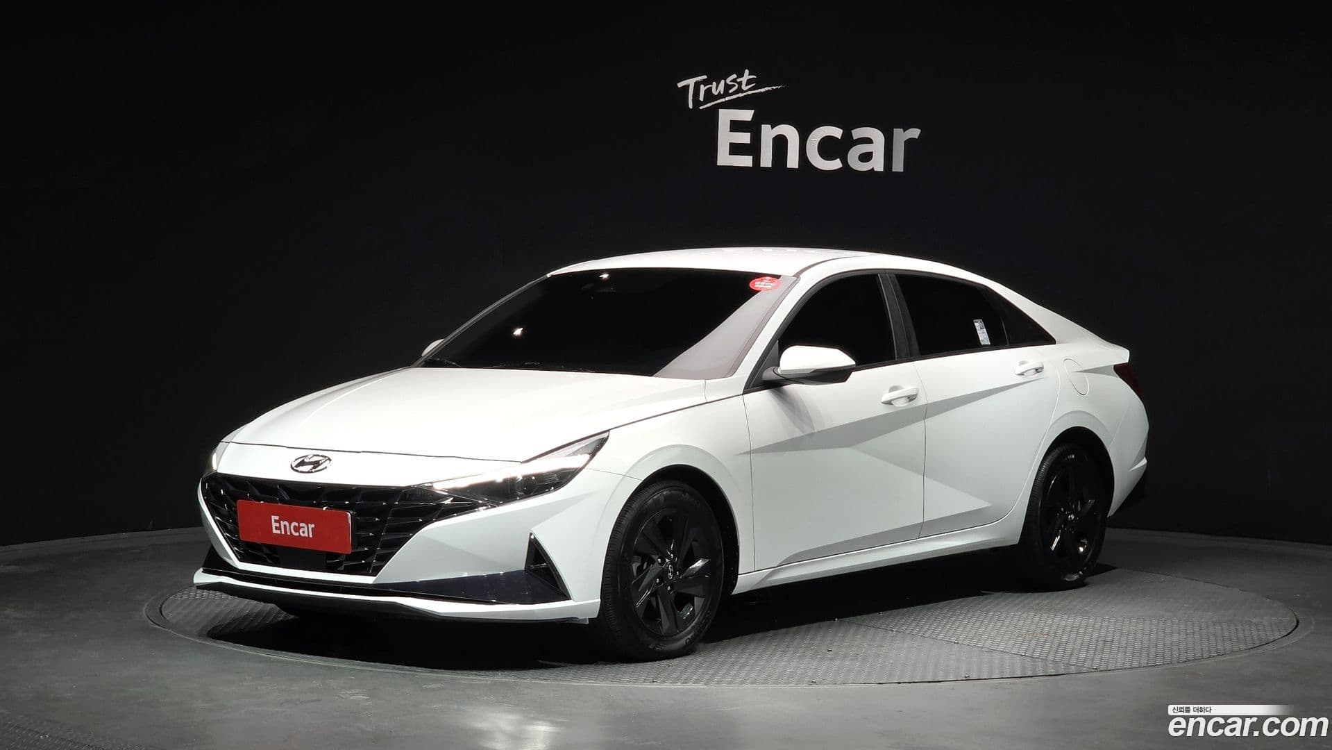 Main__Slider__Photo:AVANTE Hyundai 2023.2-0