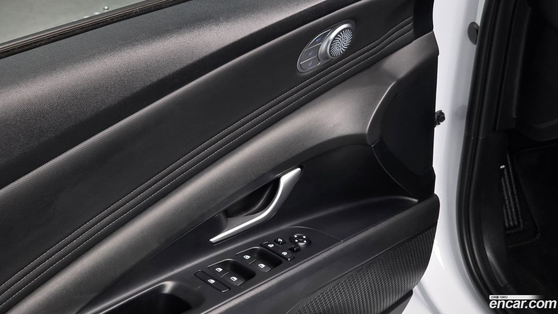 Main__Slider__Photo:AVANTE Hyundai 2023.2-16