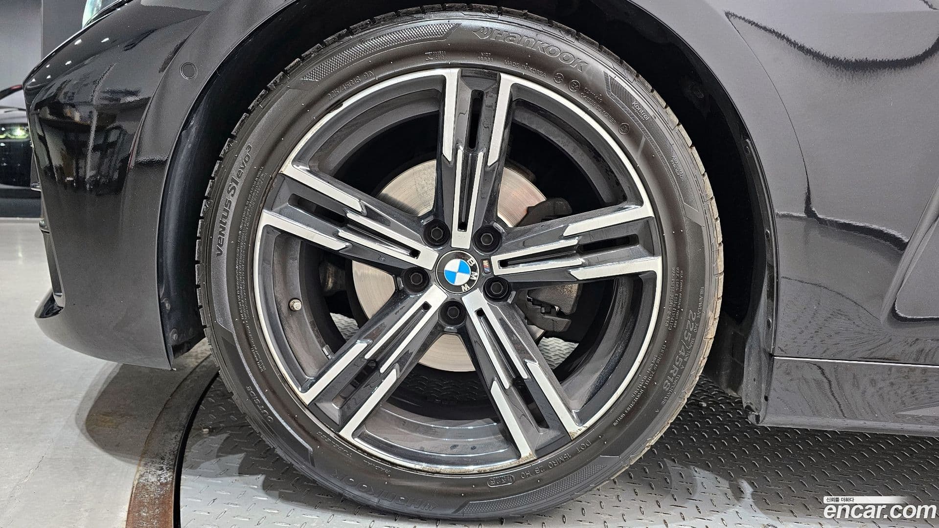 Main__Slider__Photo:4-Series BMW 2021.1-4