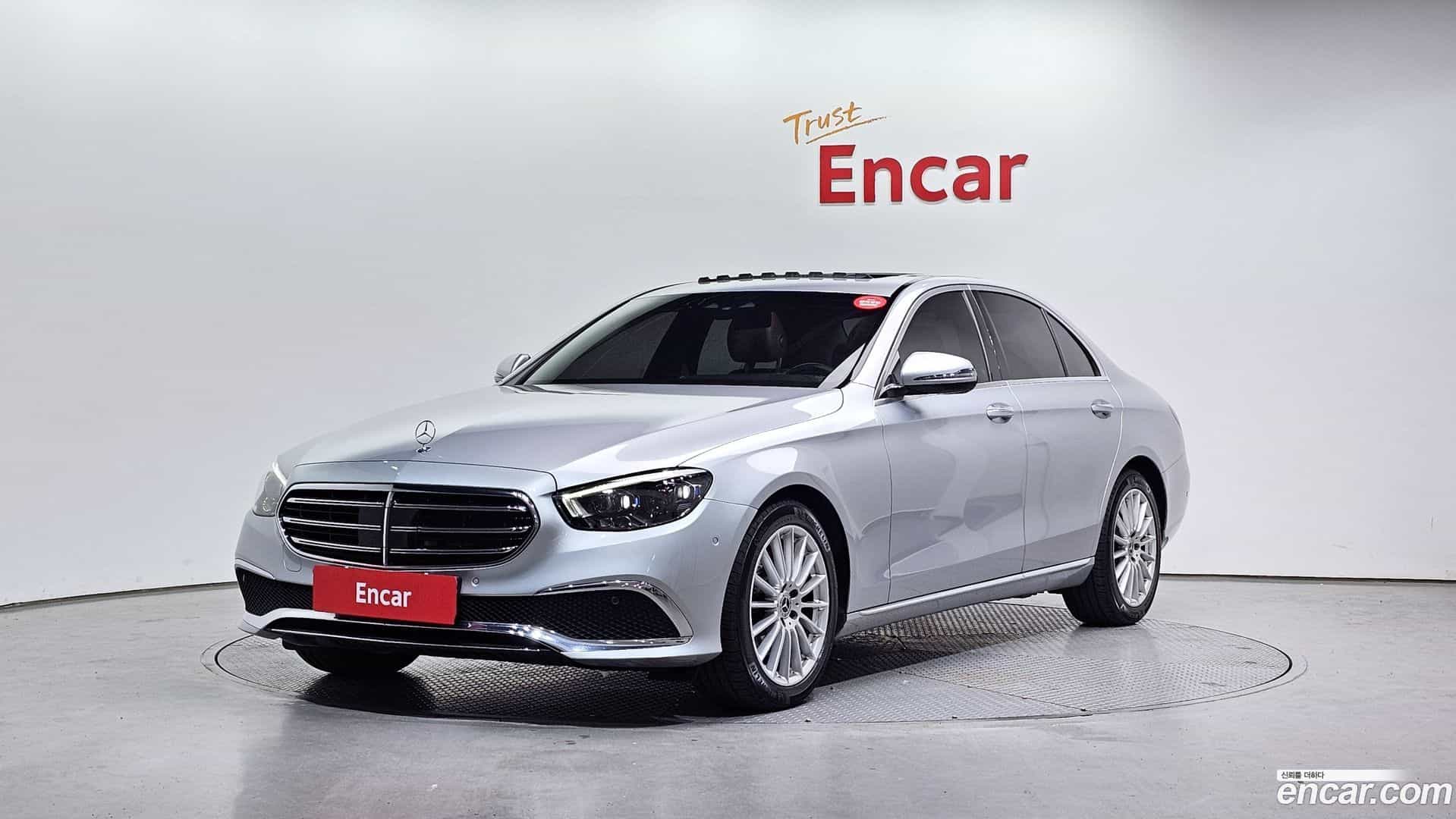 E-Class Mercedes-Benz 2021.2-OUTER-001