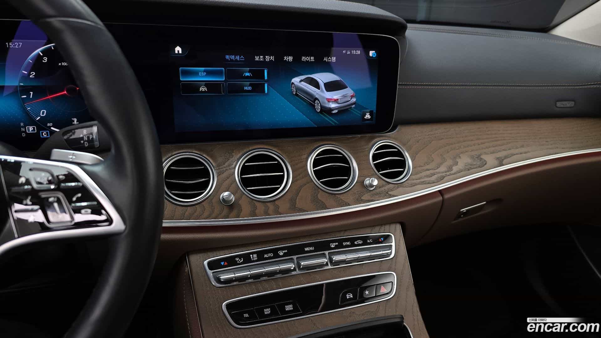 E-Class Mercedes-Benz 2021.2-OPTION-020