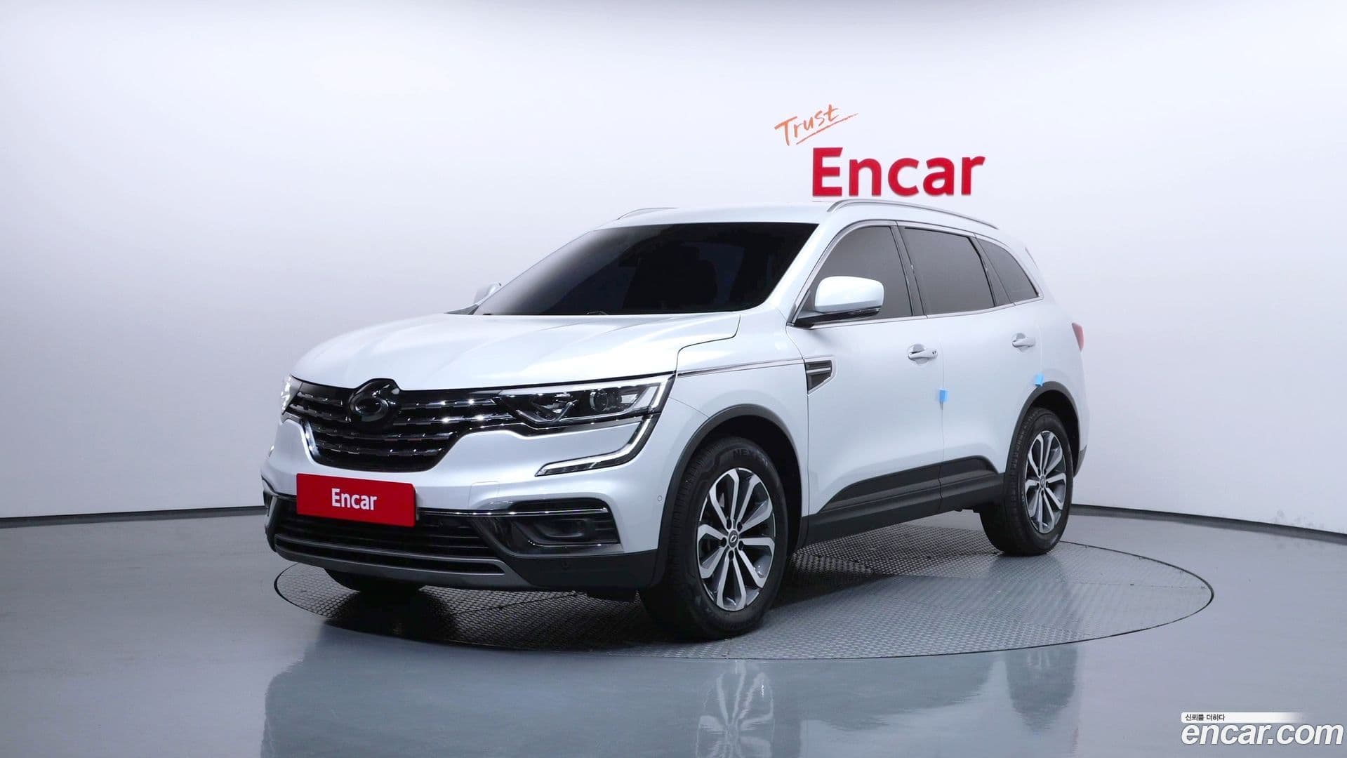 Main__Slider__Photo:QM6 Renault-KoreaSamsung 2019.8-0