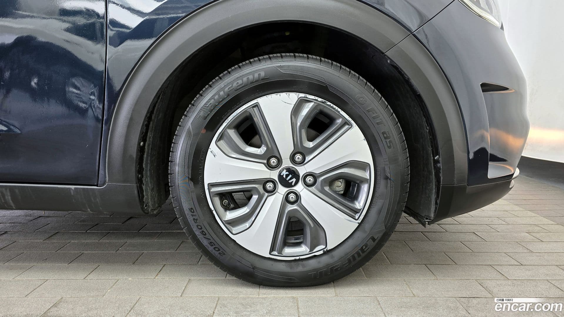 Main__Slider__Photo:Niro Kia 2018.2-4