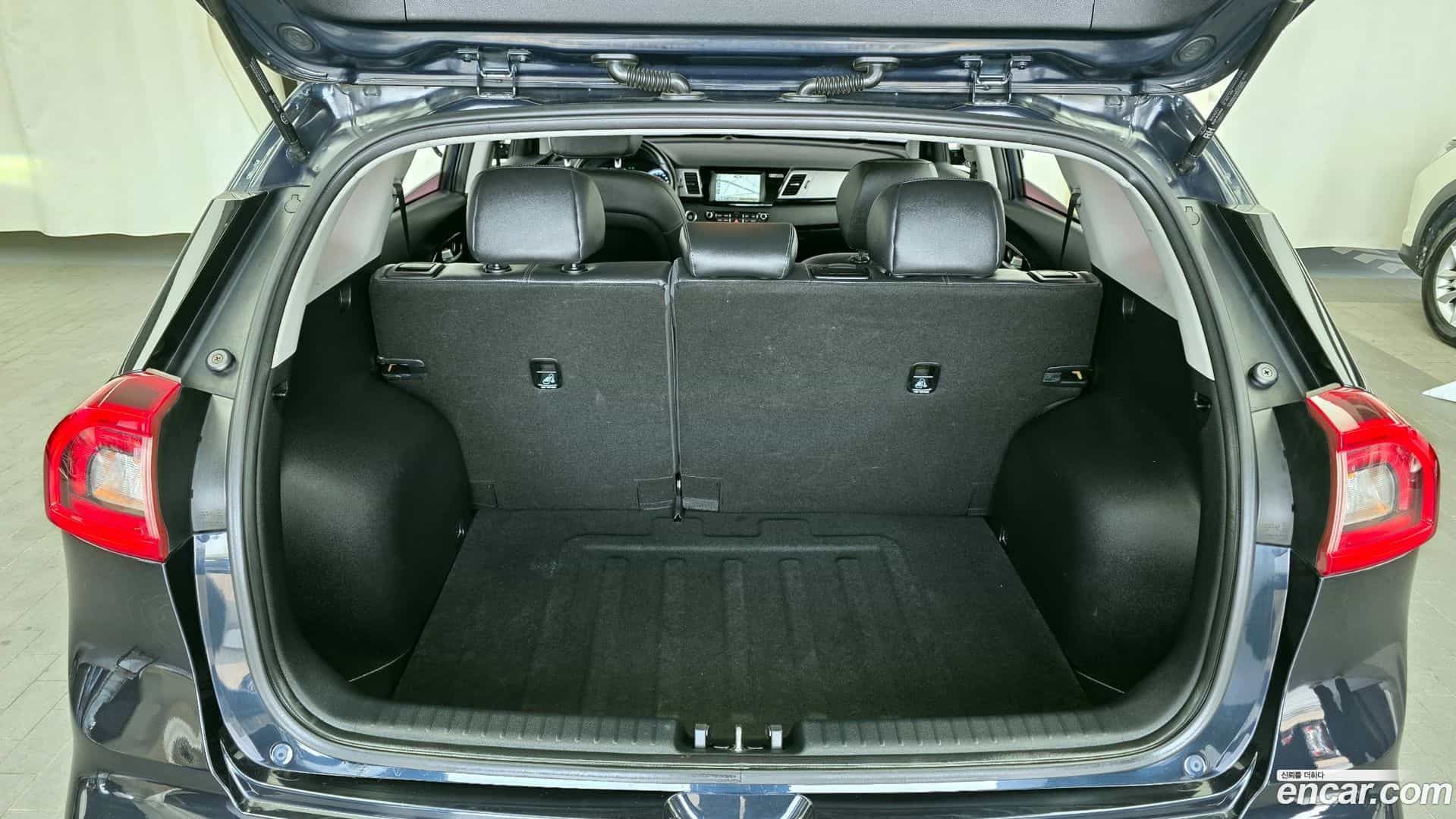 Niro Kia 2018.2-OPTION-024