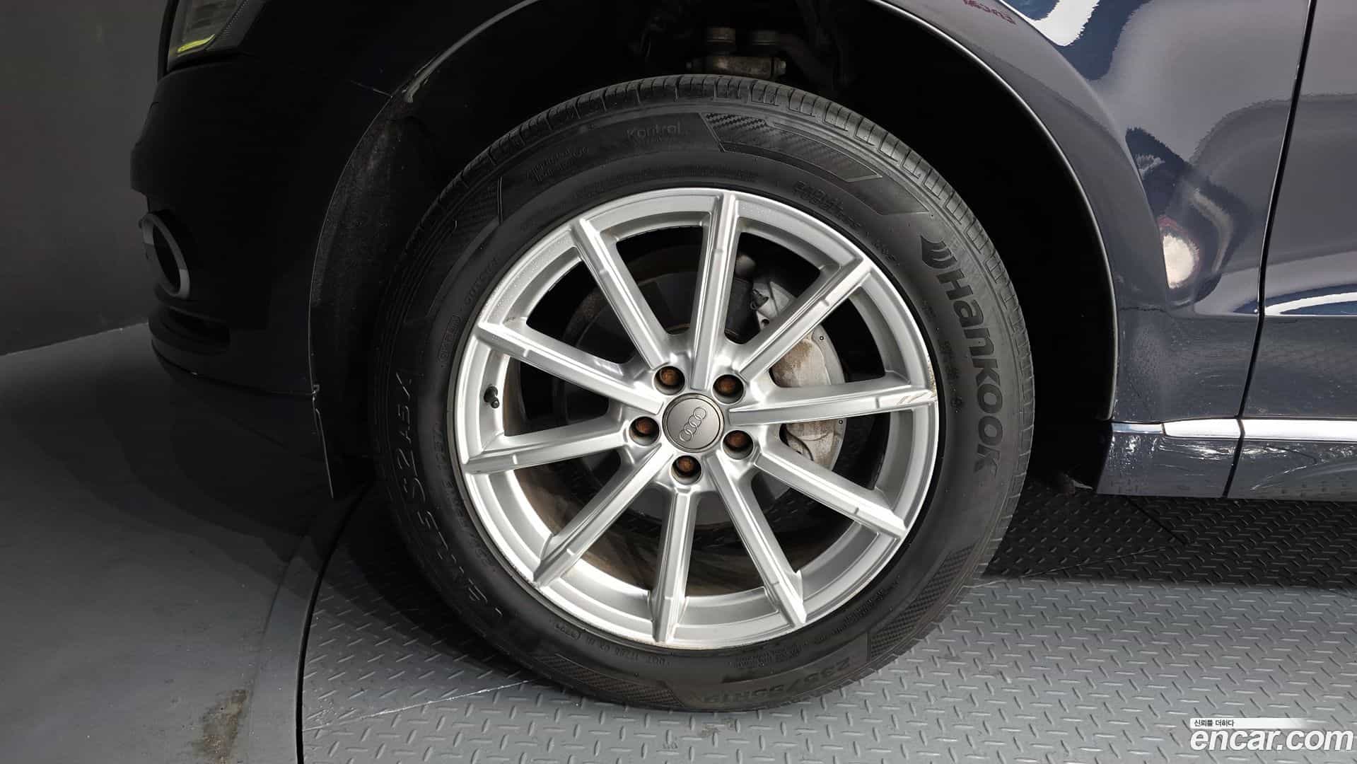 Q5 Audi 2016.2-OUTER-005