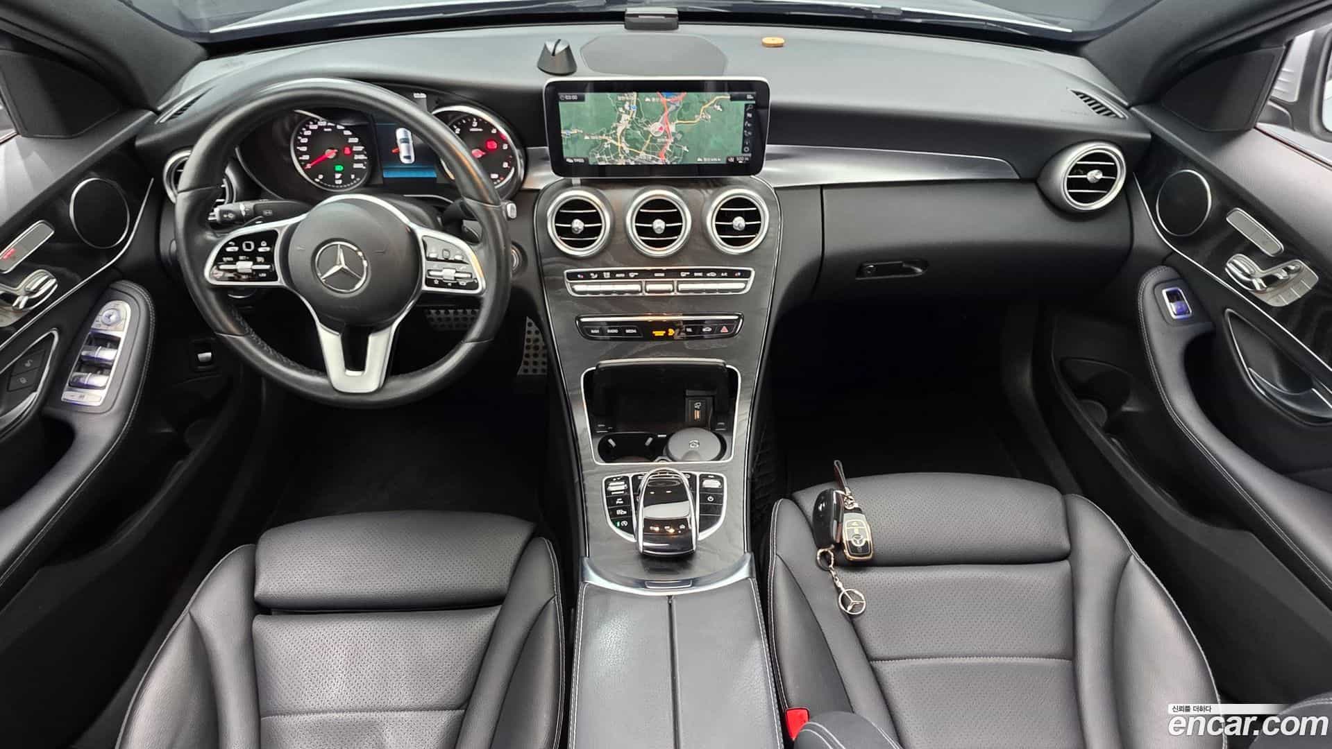 C-Class Mercedes-Benz 2019.4-INNER-007