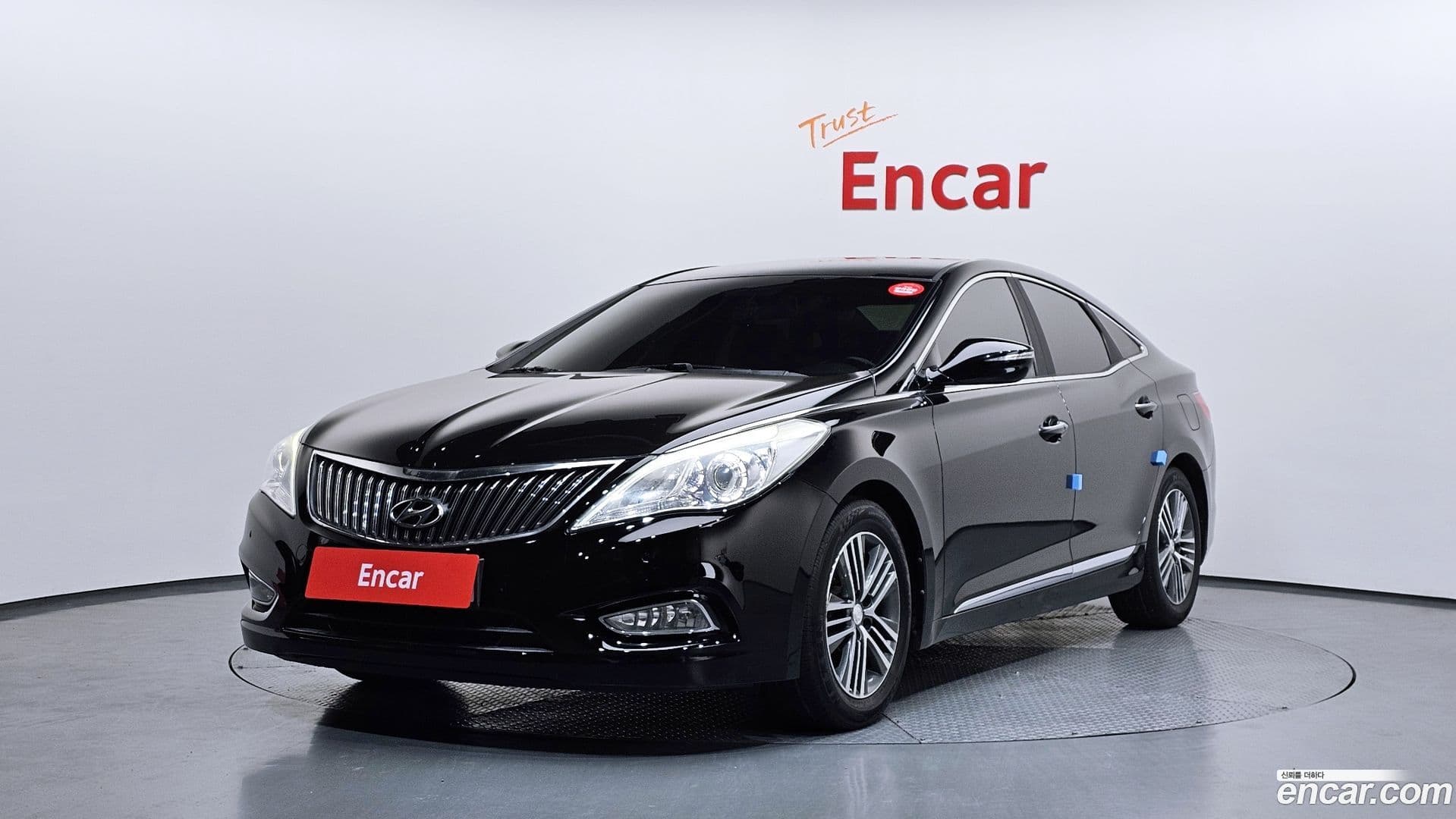 Main__Slider__Photo:Grandeur Hyundai 2013.11-0