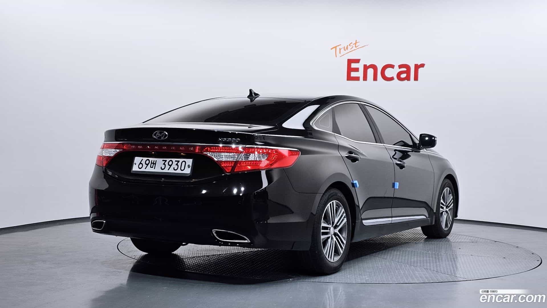 Grandeur Hyundai 2013.11-OUTER-002