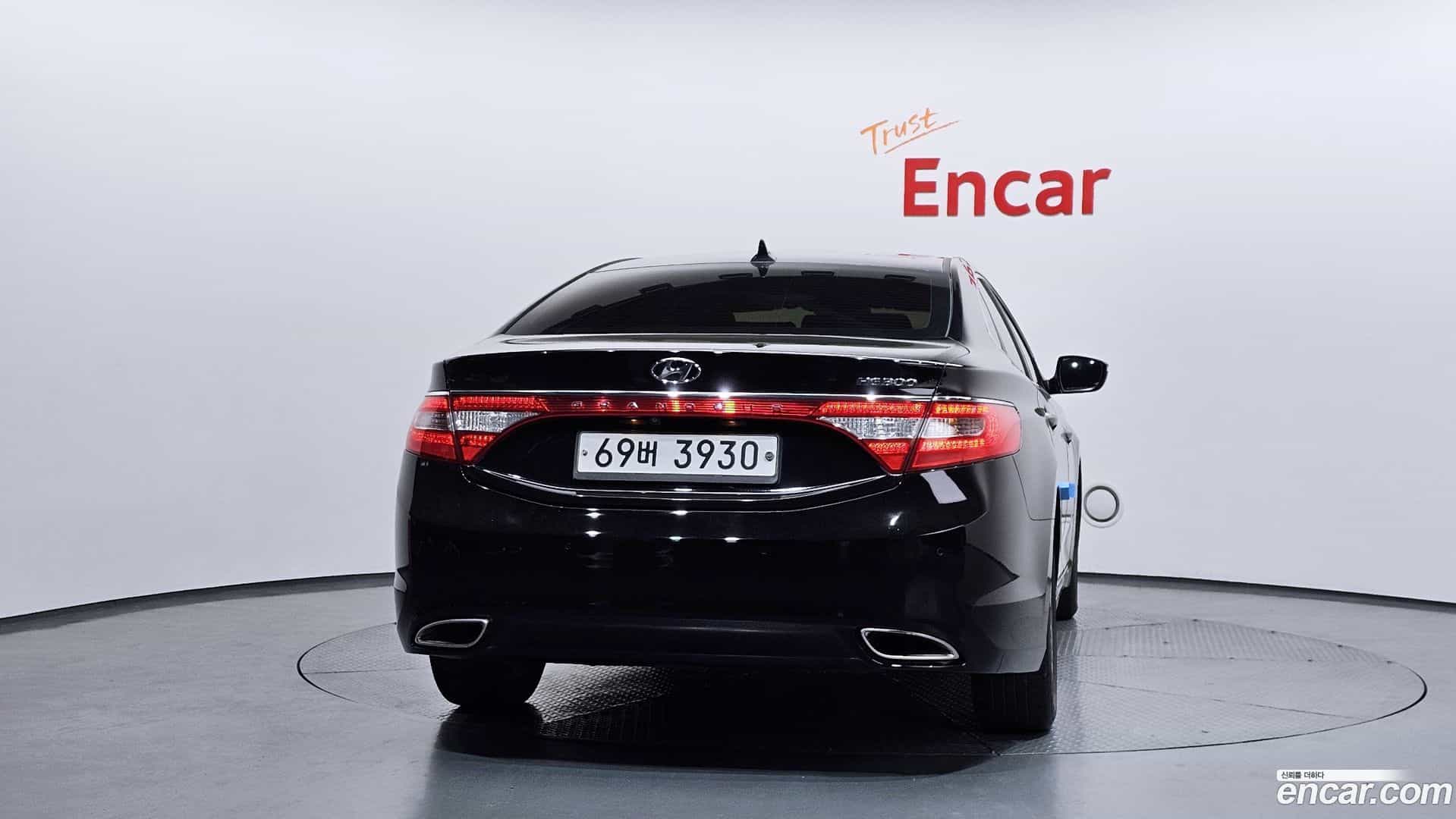 Grandeur Hyundai 2013.11-OUTER-004