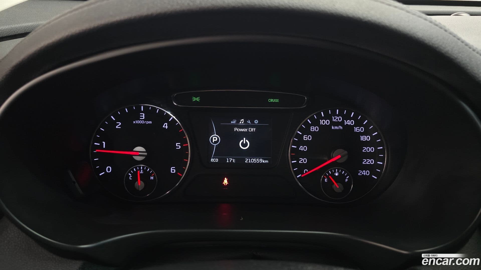 Main__Slider__Photo:Sorento Kia 2016.1-7