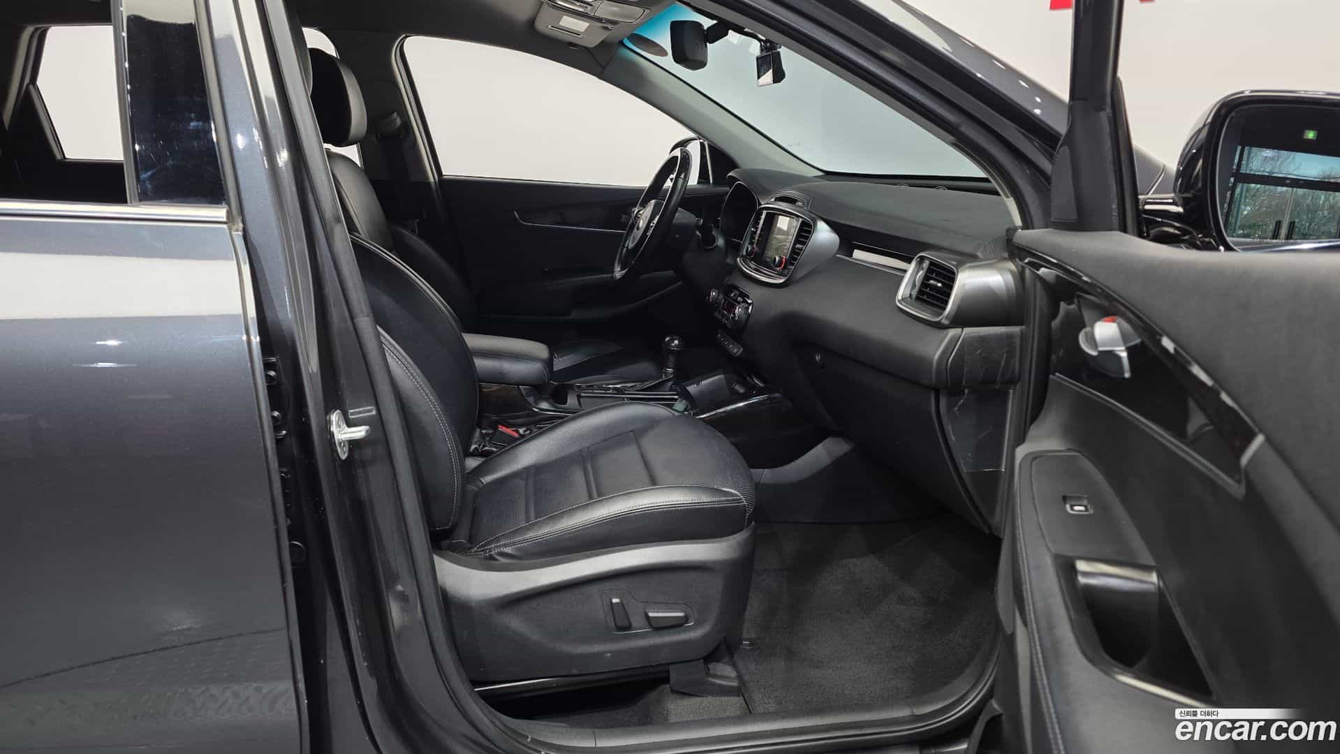 Sorento Kia 2016.1-OPTION-015