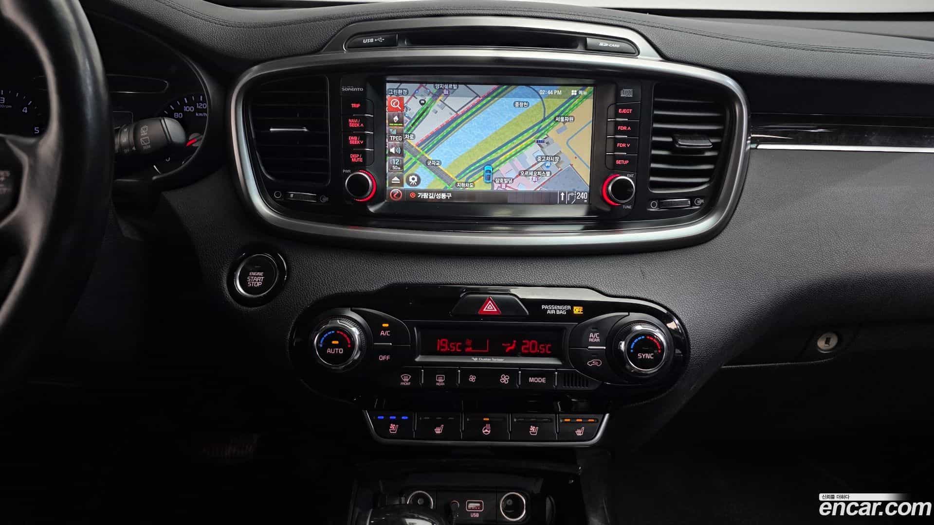 Sorento Kia 2016.1-OPTION-019