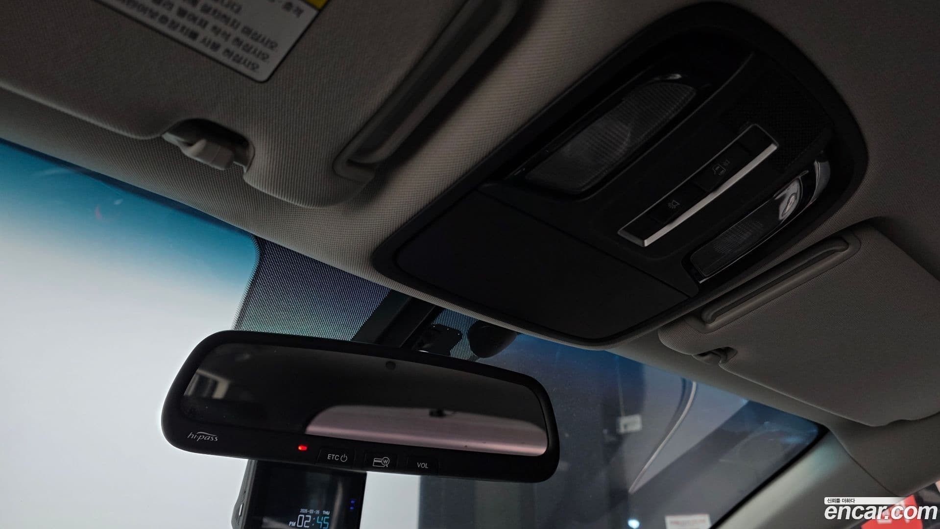 Main__Slider__Photo:Sorento Kia 2016.1-16