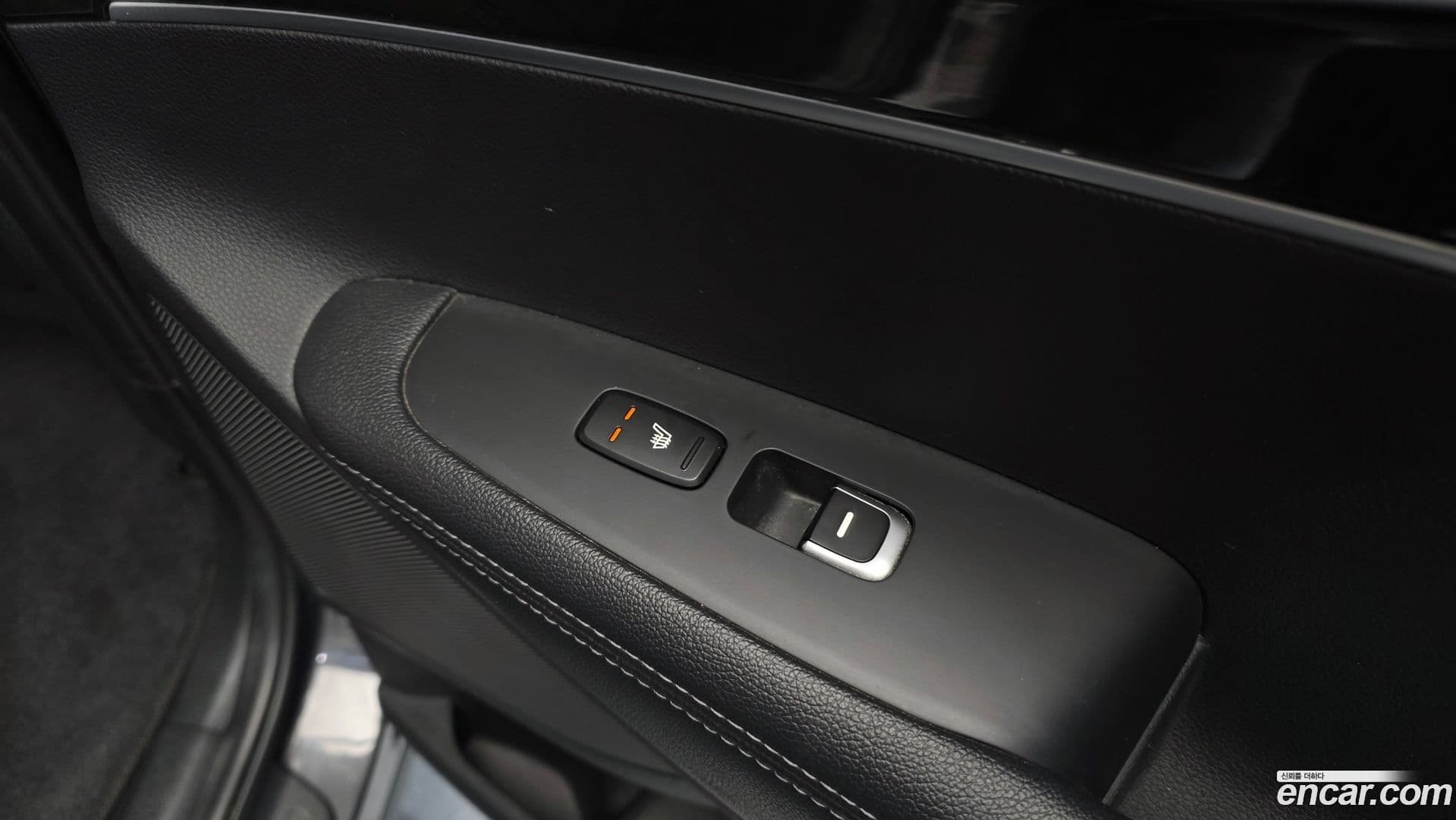 Main__Slider__Photo:Sorento Kia 2016.1-18