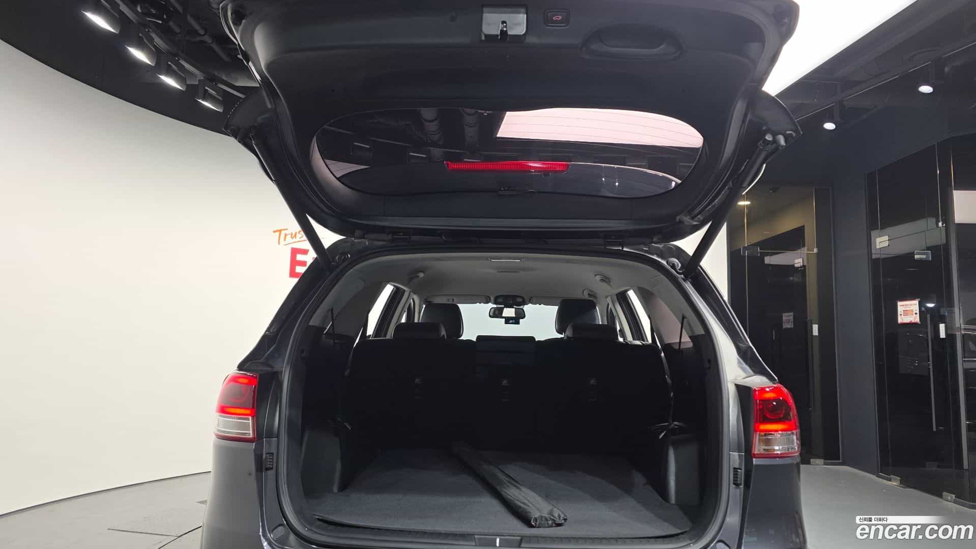 Sorento Kia 2016.1-OPTION-024