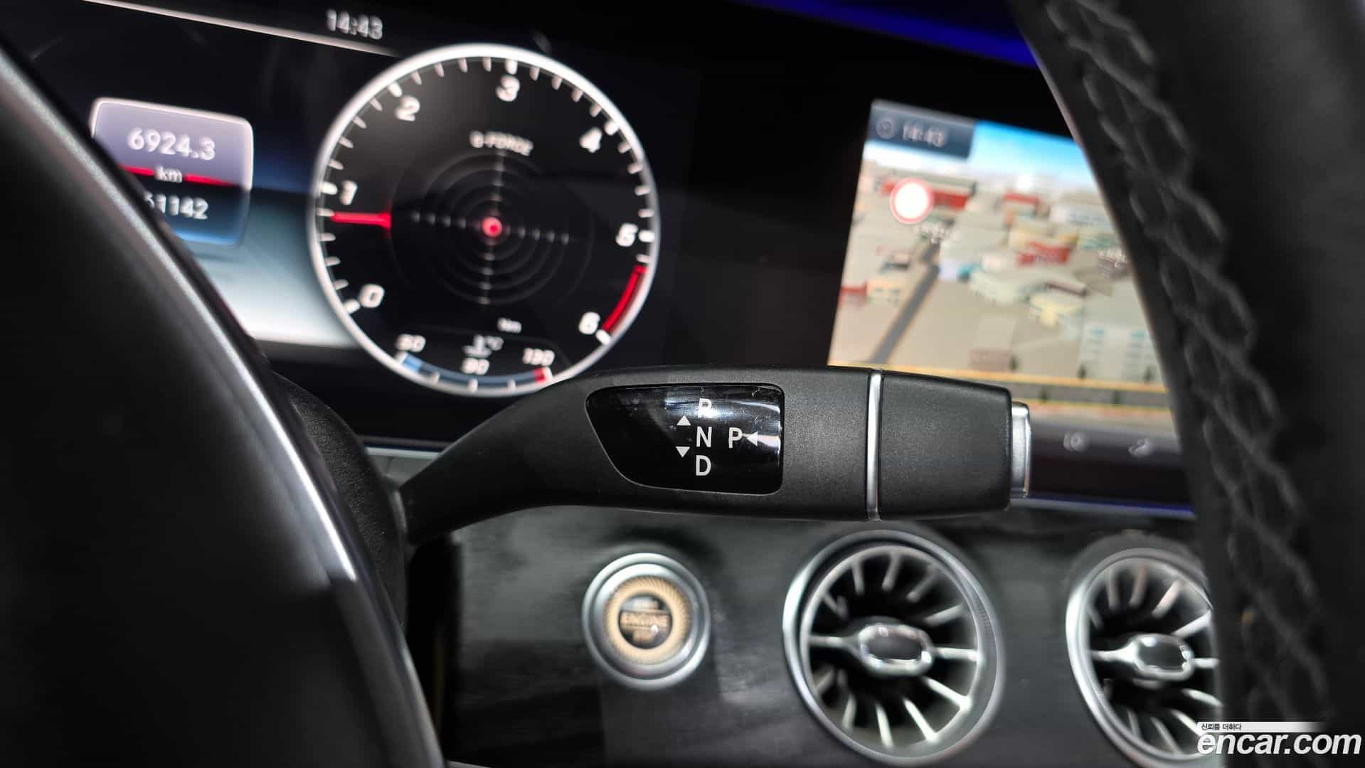 E-Class Mercedes-Benz 2018.2-INNER-009