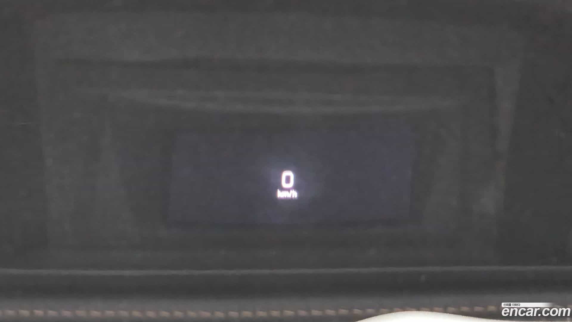 E-Class Mercedes-Benz 2018.2-OPTION-024