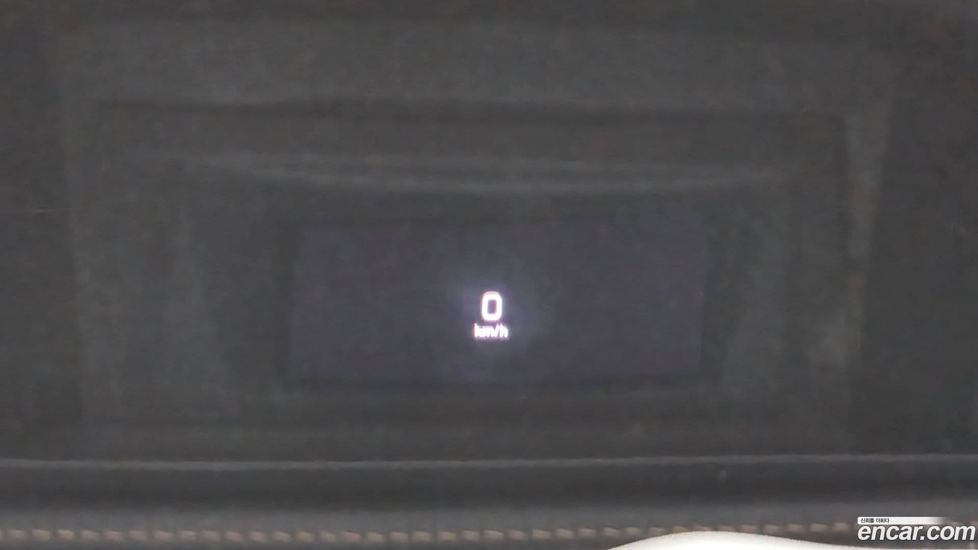 Main__Slider__Photo:E-Class Mercedes-Benz 2018.2-19