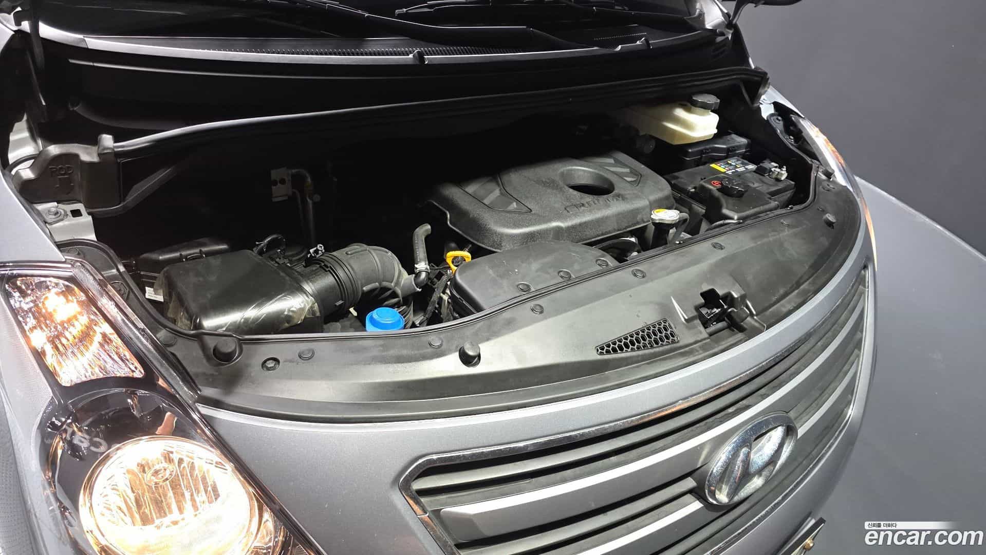 Starex Hyundai 2017.8-OUTER-006