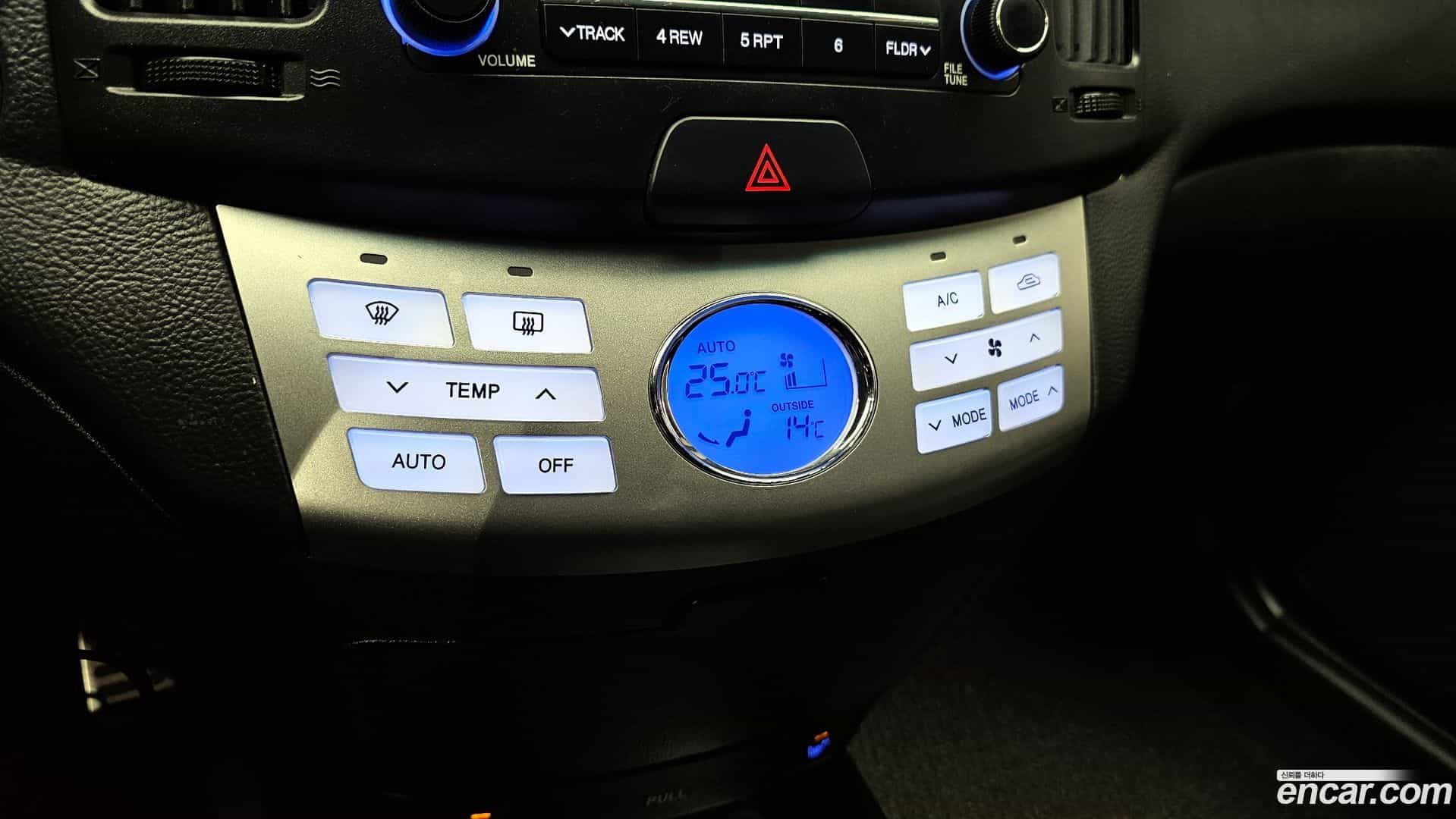 AVANTE Hyundai 2010.6-OPTION-020