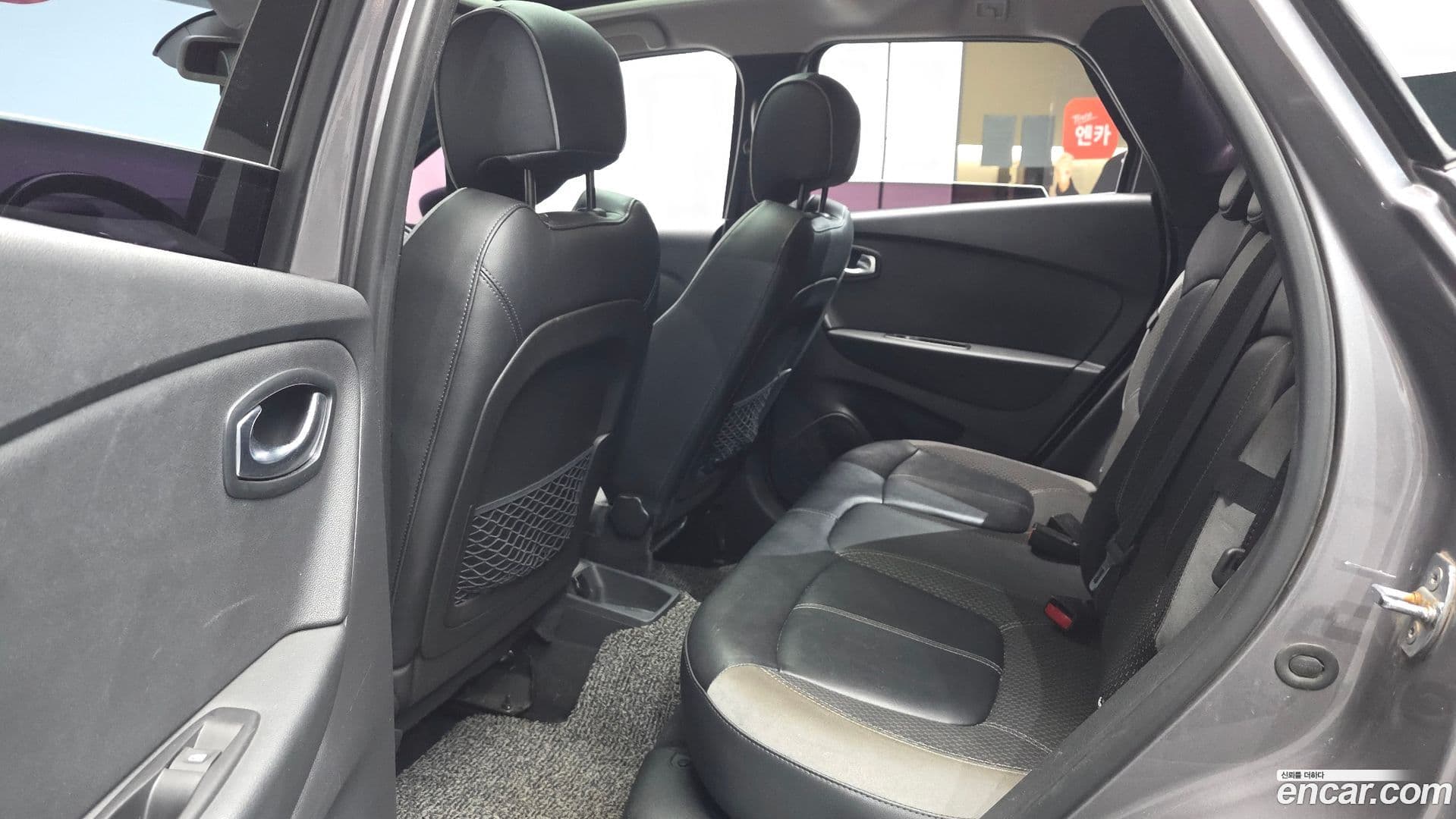 Main__Slider__Photo:QM3 Renault-KoreaSamsung 2018.1-11