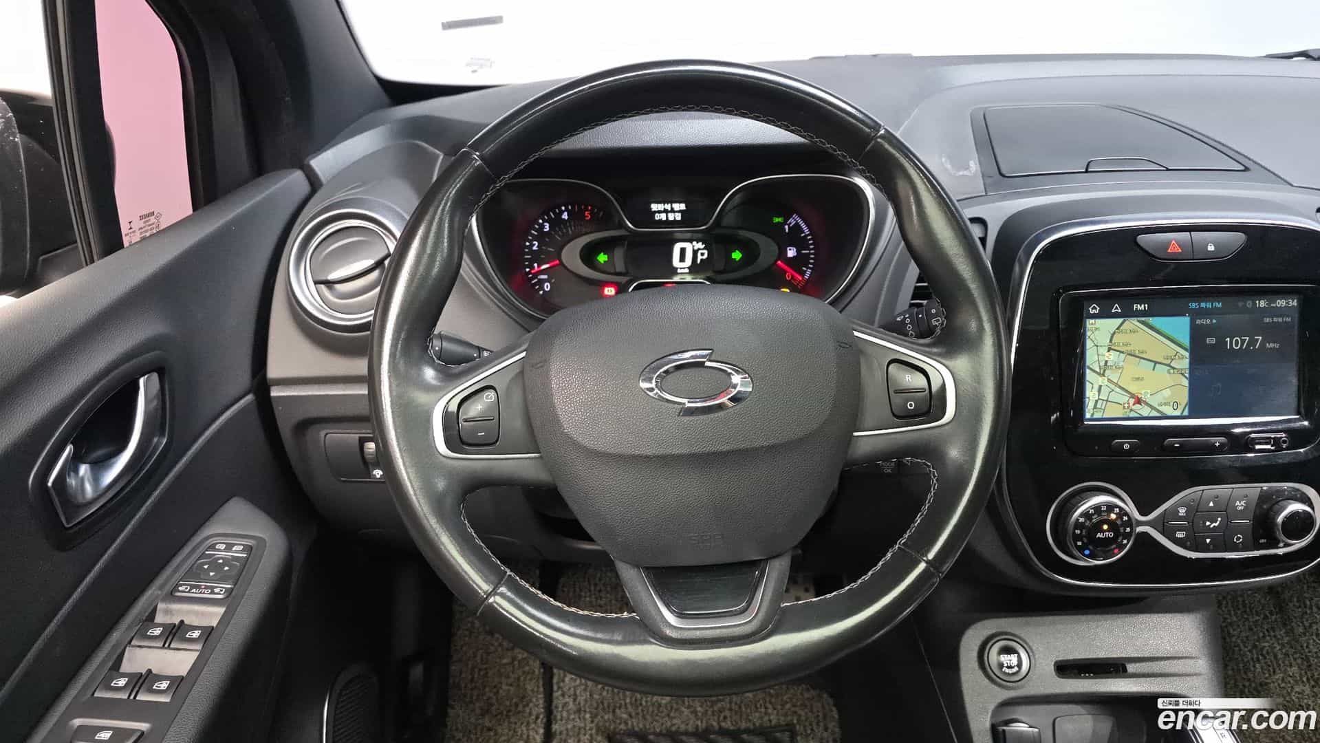 QM3 Renault-KoreaSamsung 2018.1-OPTION-017