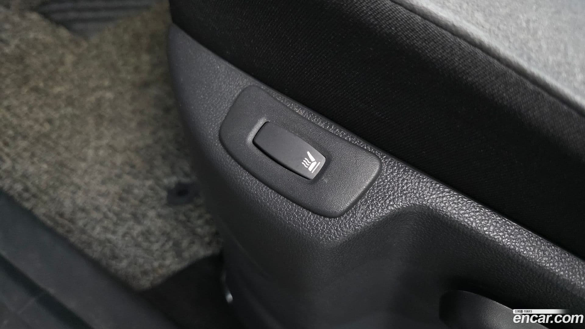 Main__Slider__Photo:QM3 Renault-KoreaSamsung 2018.1-18