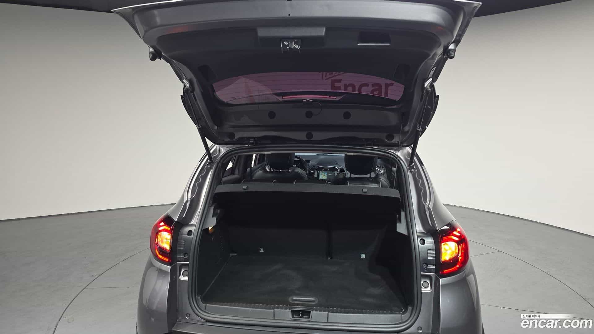 QM3 Renault-KoreaSamsung 2018.1-OPTION-024