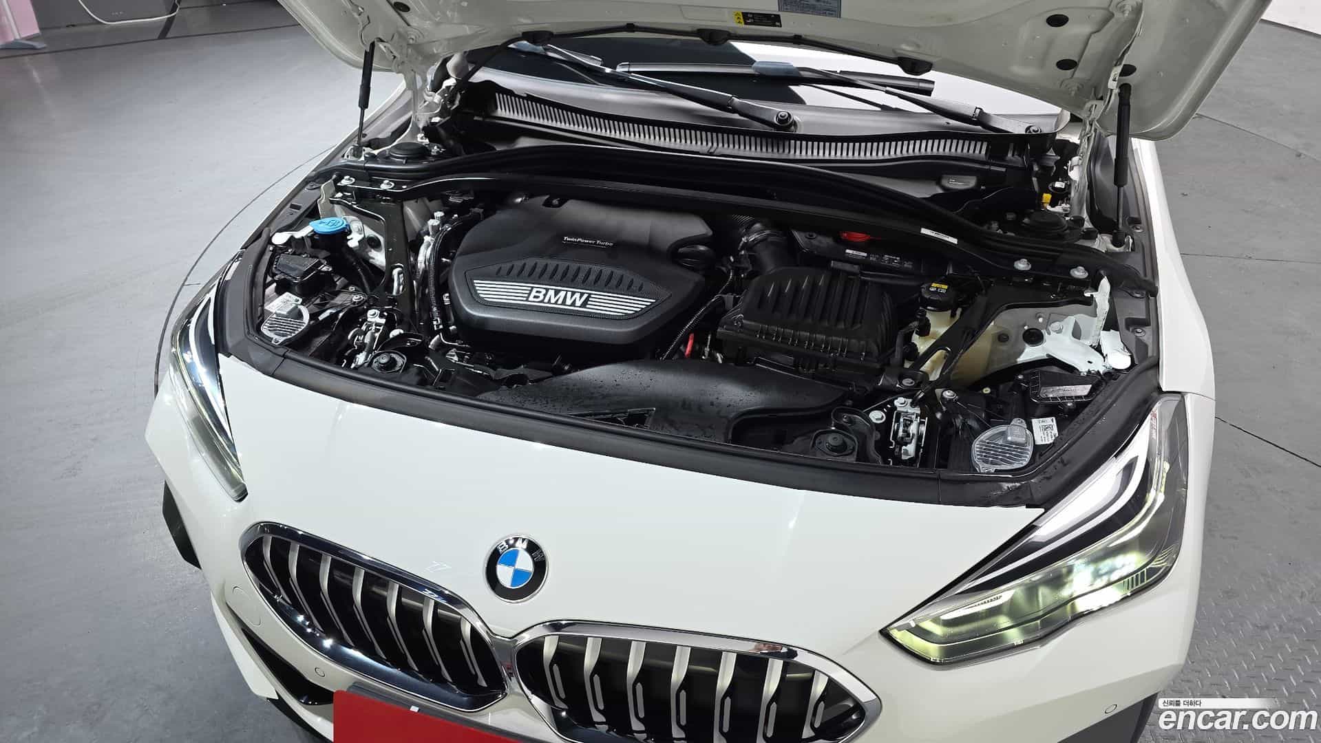 2-Series BMW 2021.5-OUTER-006