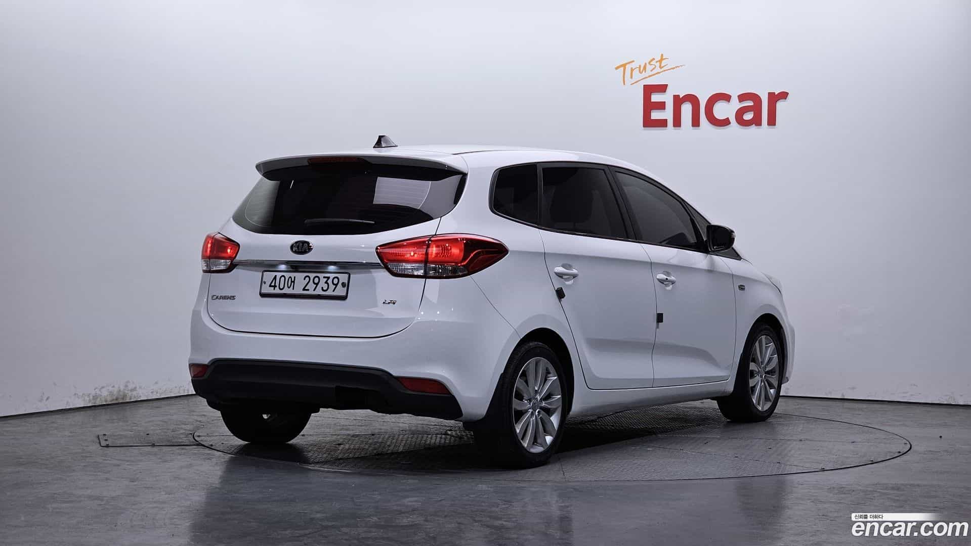 Carens Kia 2014.6-OUTER-002