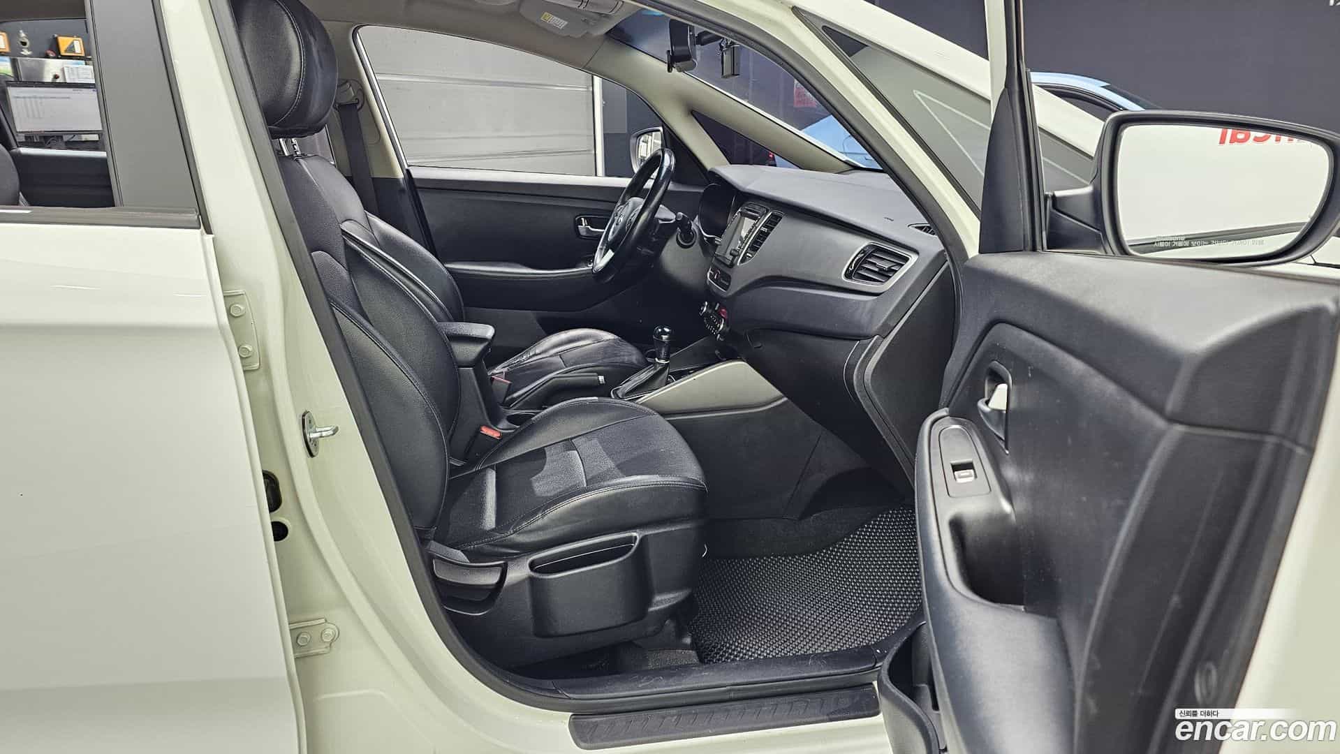 Carens Kia 2014.6-OPTION-015