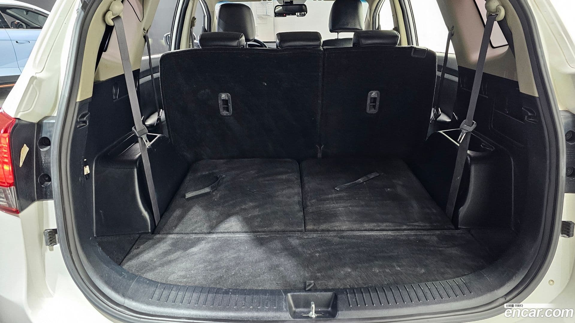 Main__Slider__Photo:Carens Kia 2014.6-19