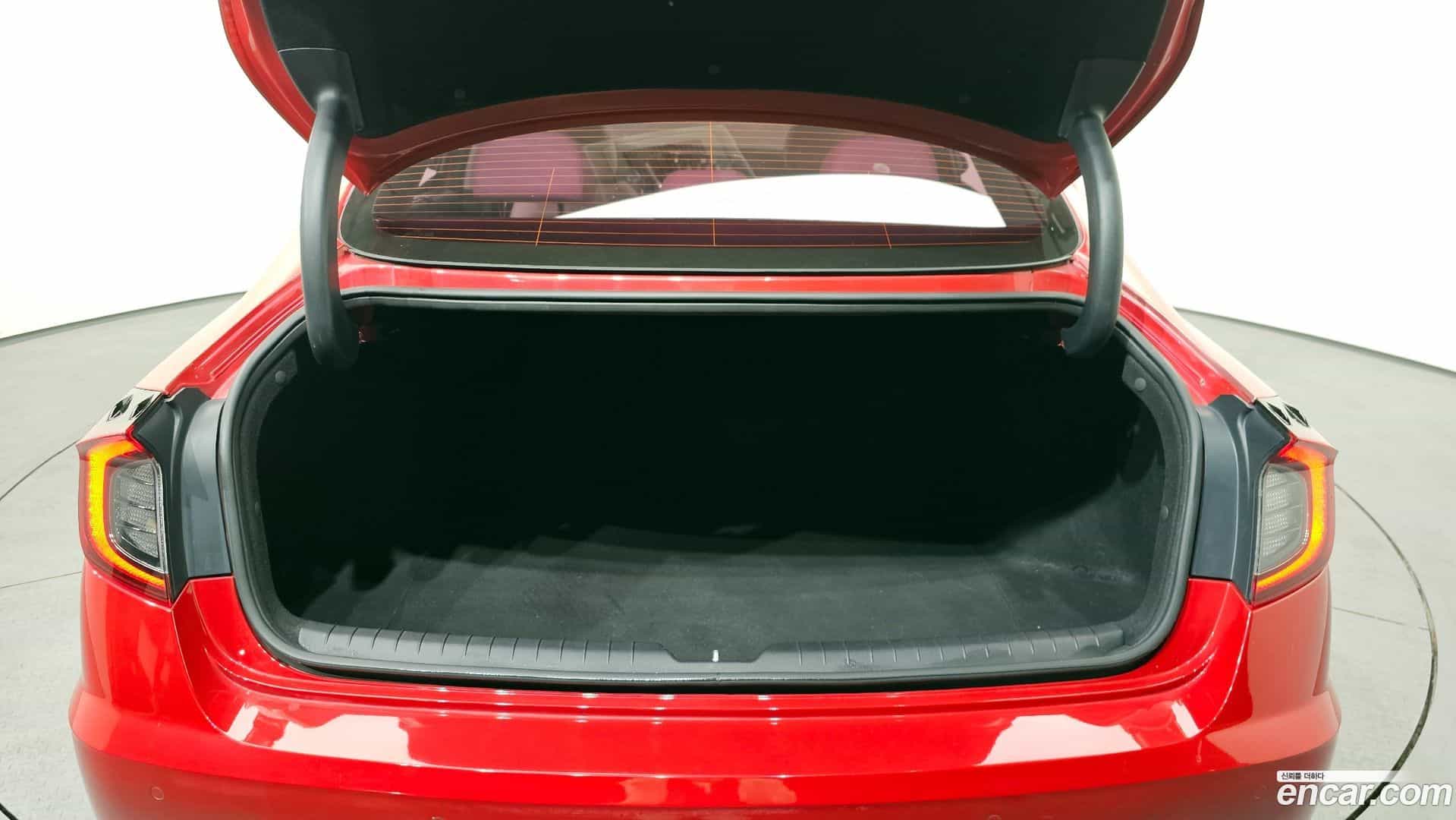 Sonata Hyundai 2019.6-OPTION-024