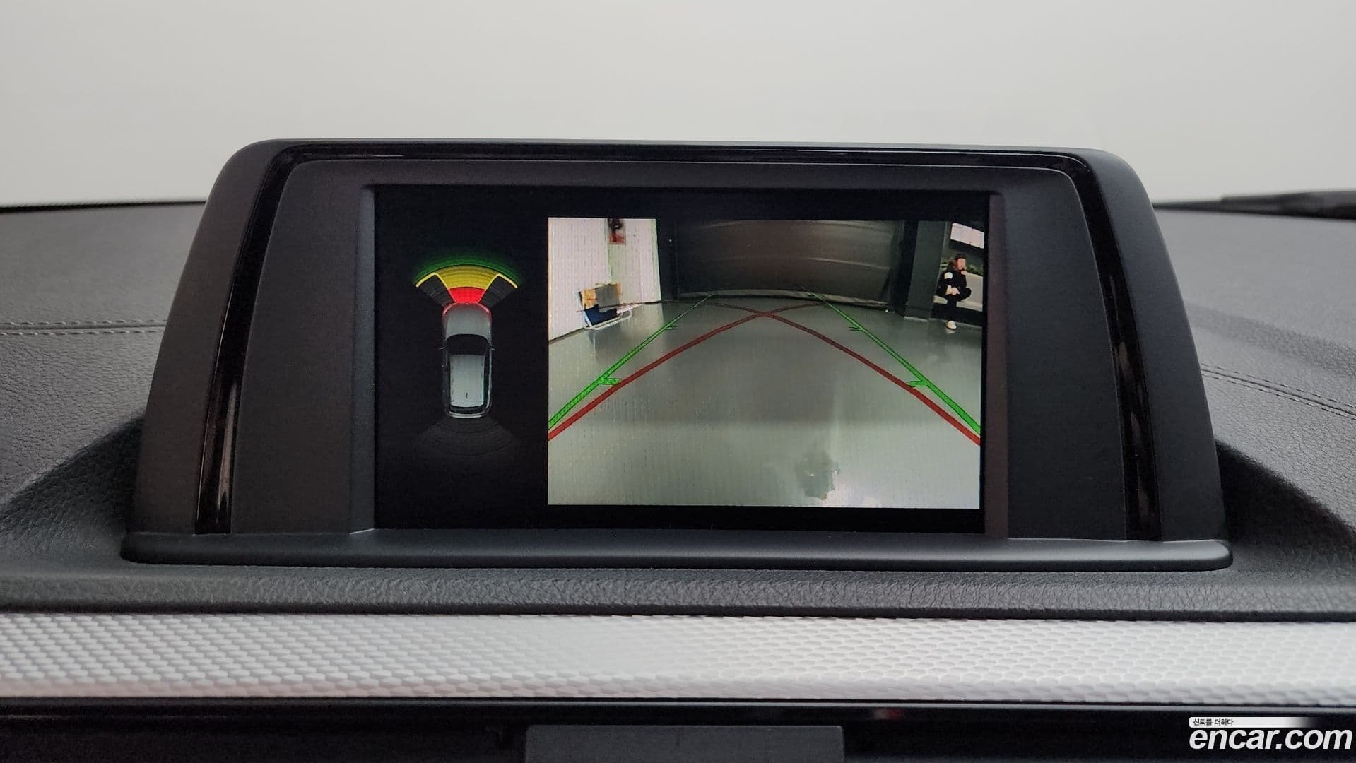 Main__Slider__Photo:1-Series BMW 2017.10-15