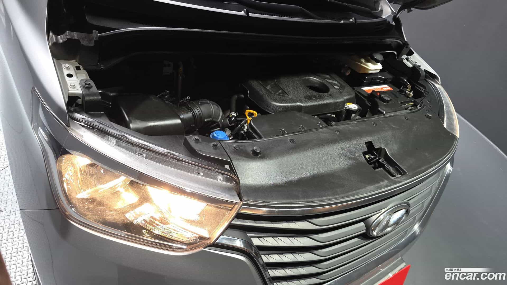 Starex Hyundai 2018.6-OUTER-006