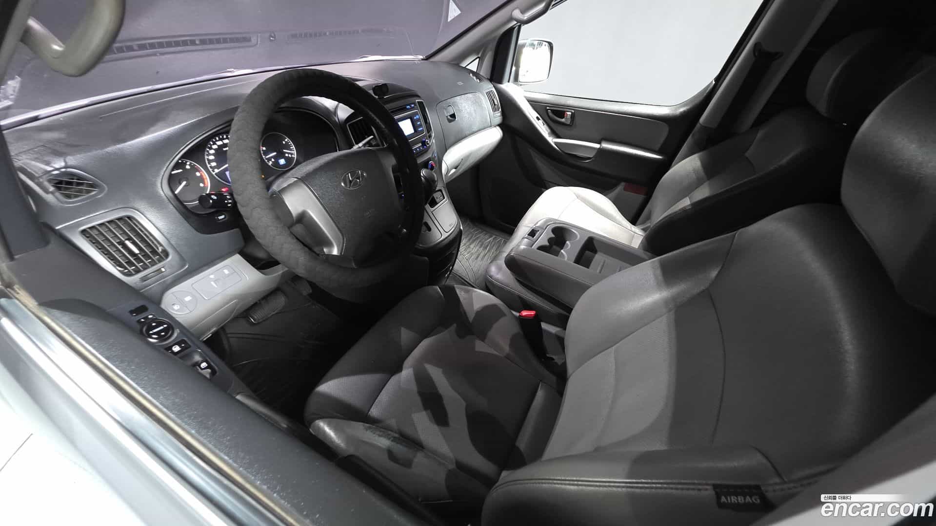 Starex Hyundai 2018.6-INNER-007