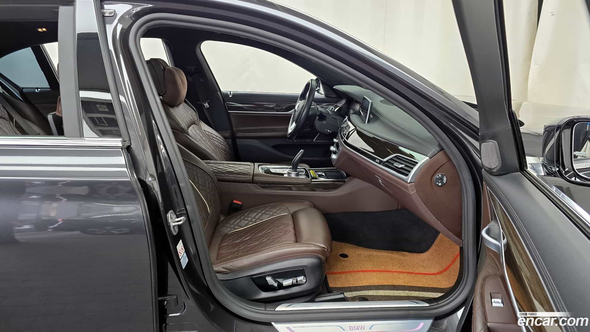 7-Series BMW 2020.5-OPTION-015