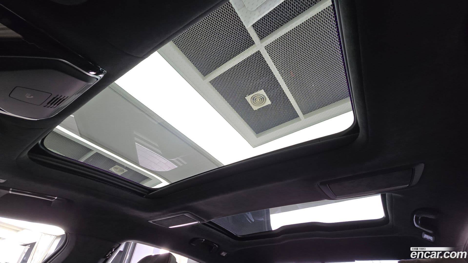 Main__Slider__Photo:7-Series BMW 2020.5-17