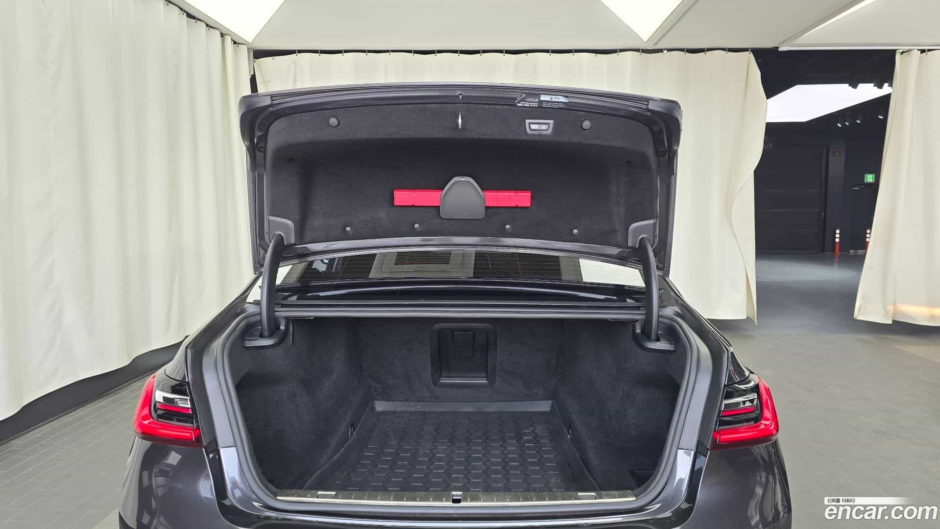 7-Series BMW 2020.5-OPTION-024